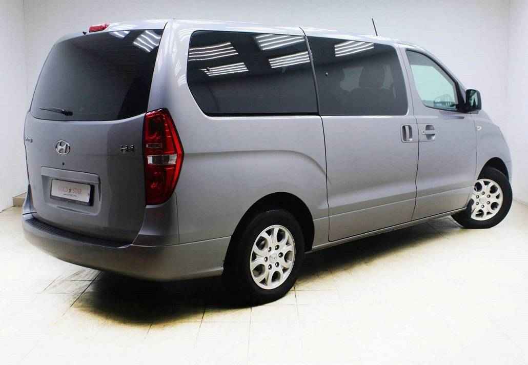 Hyundai H-1, II
