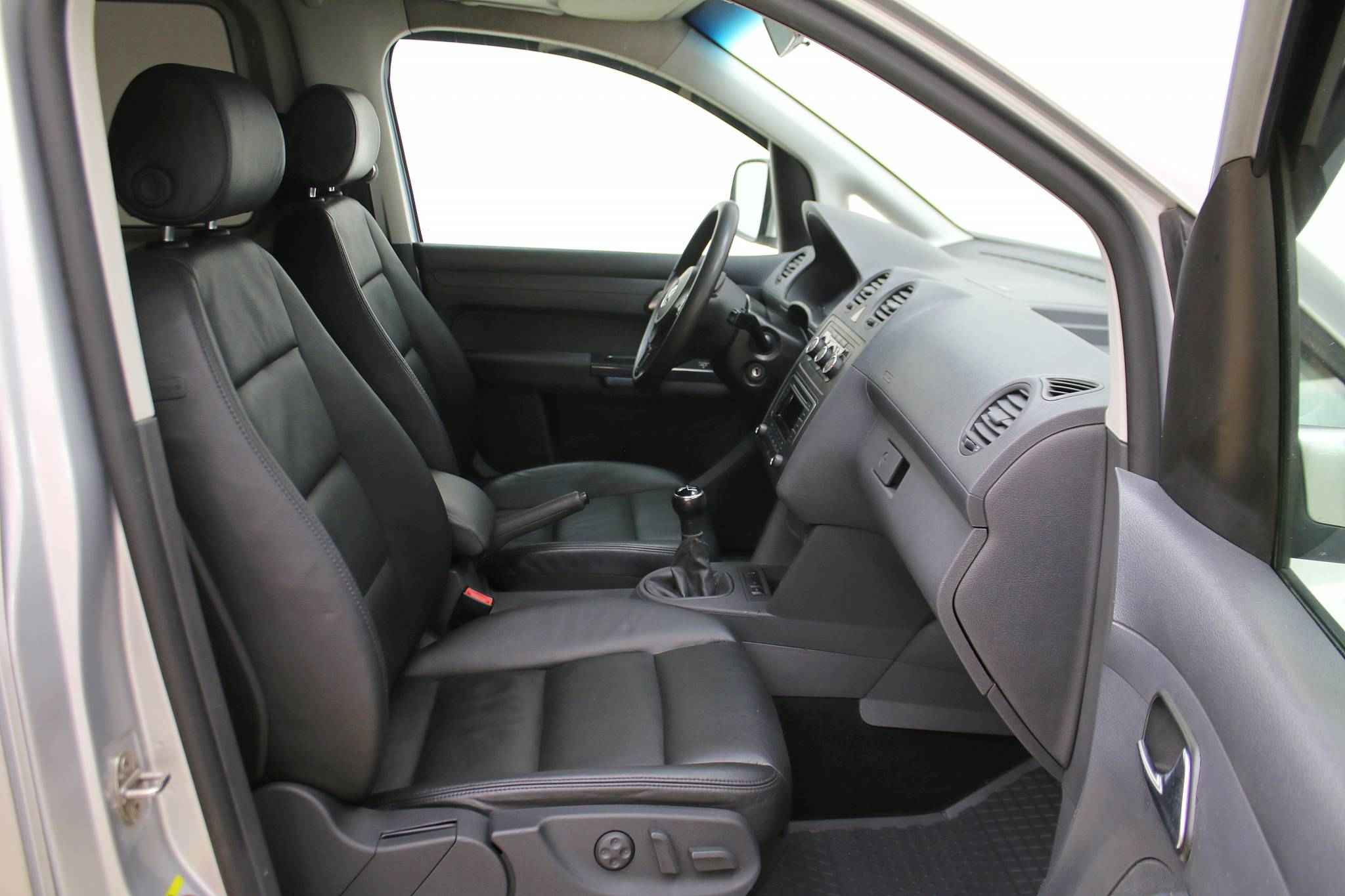 Volkswagen Caddy, III Рестайлинг