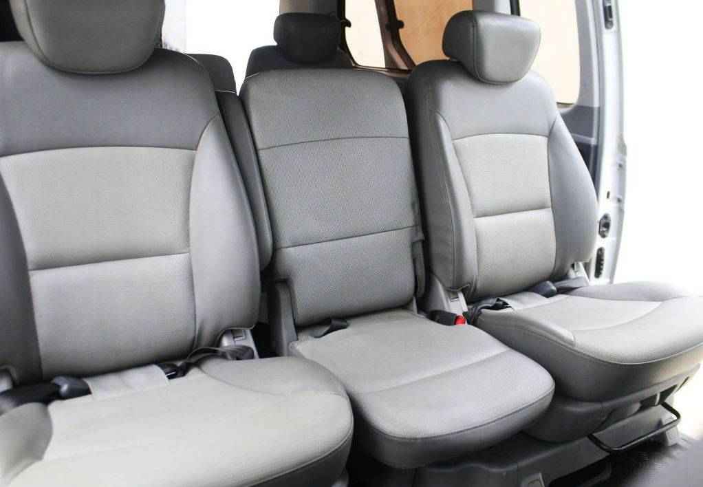 Hyundai Grand Starex, I