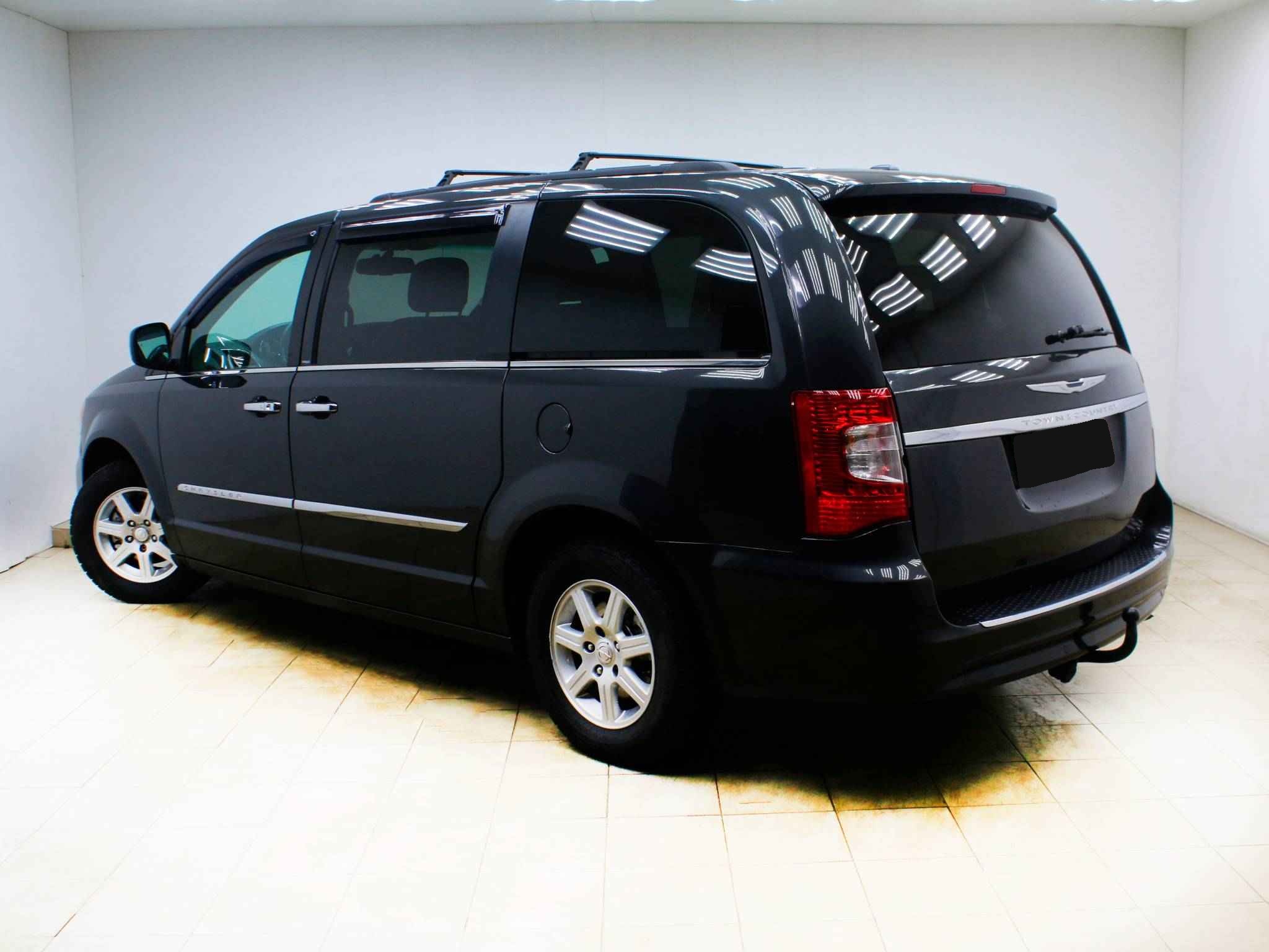 Chrysler Town & Country, V Рестайлинг
