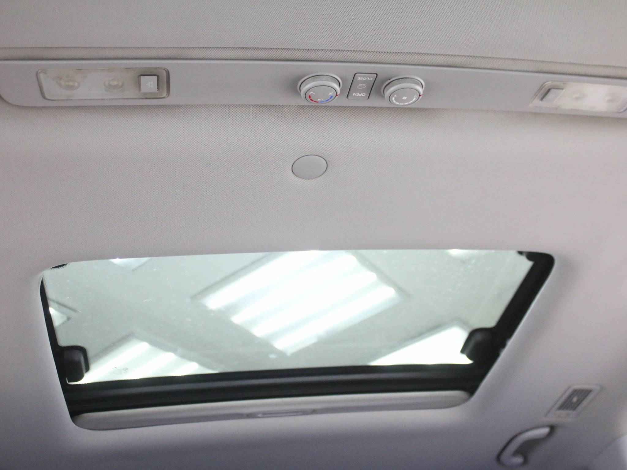 Hyundai Grand Starex, I