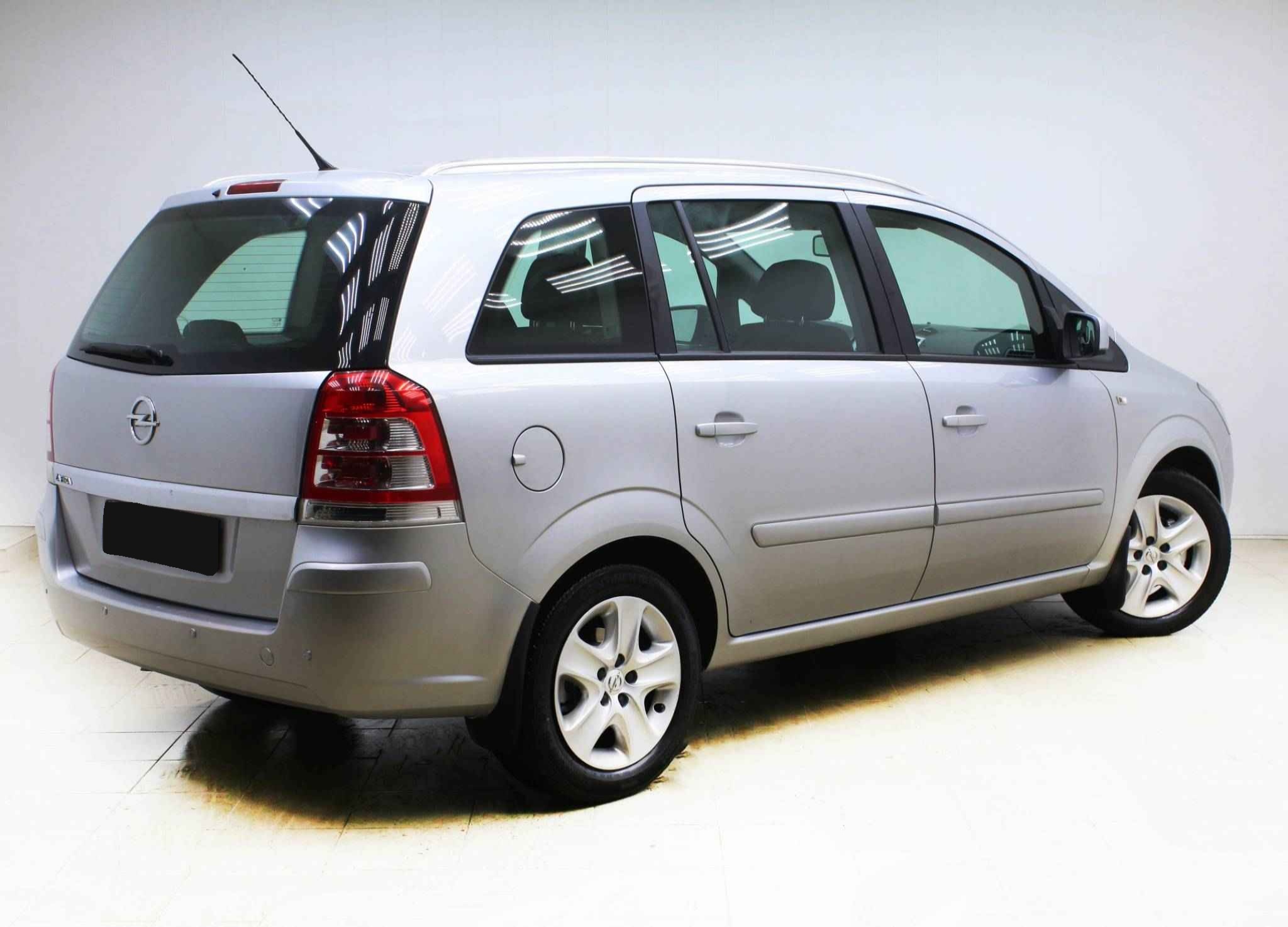 Opel Zafira, B Рестайлинг