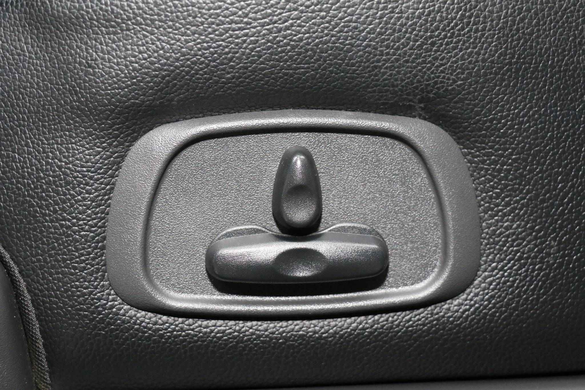 Mitsubishi Pajero, IV Рестайлинг 1