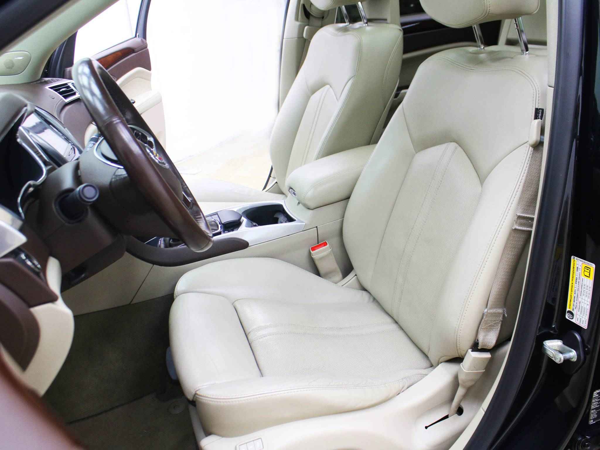 Cadillac SRX, II Рестайлинг