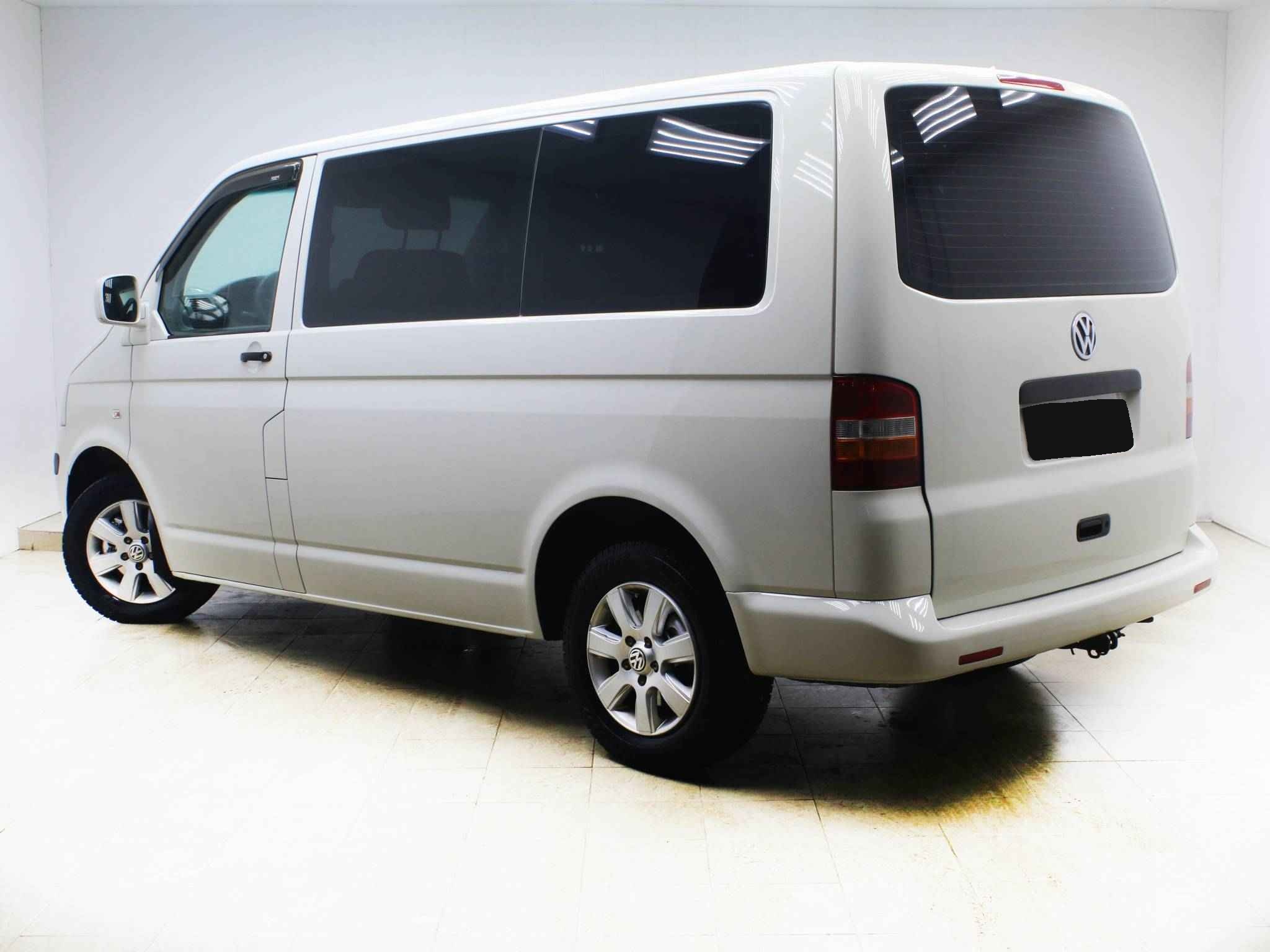 Volkswagen Transporter, T5