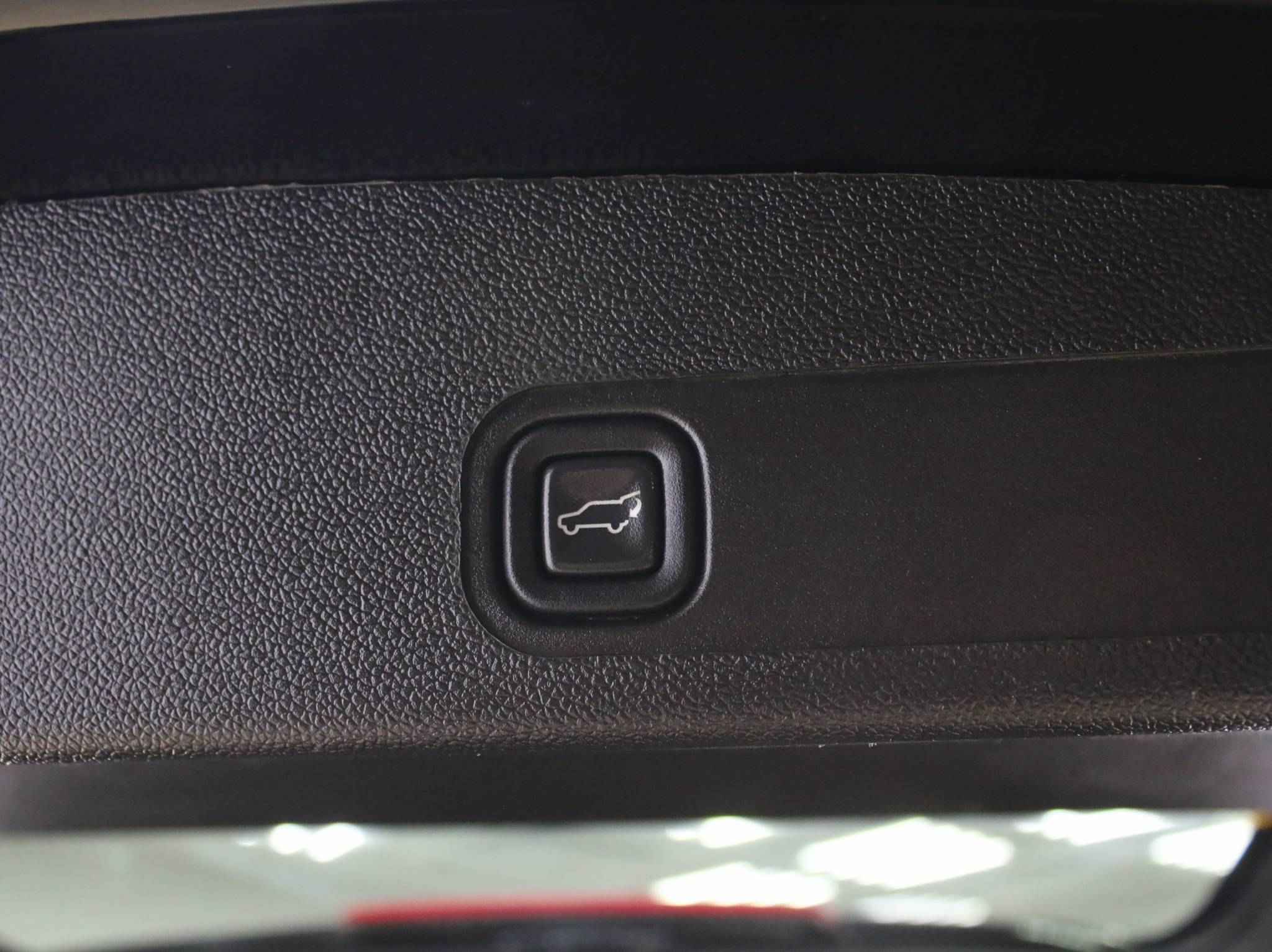 Chevrolet Tahoe, III