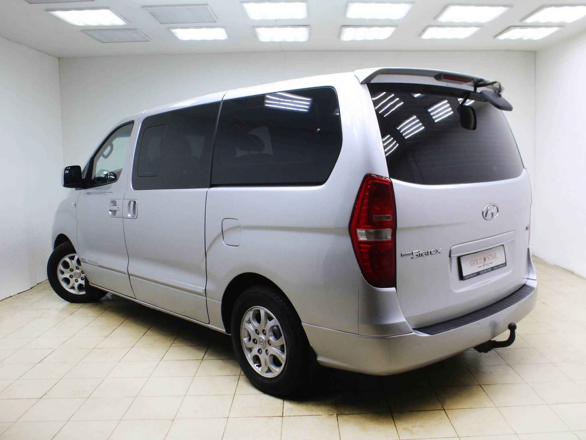 Hyundai Grand Starex, I