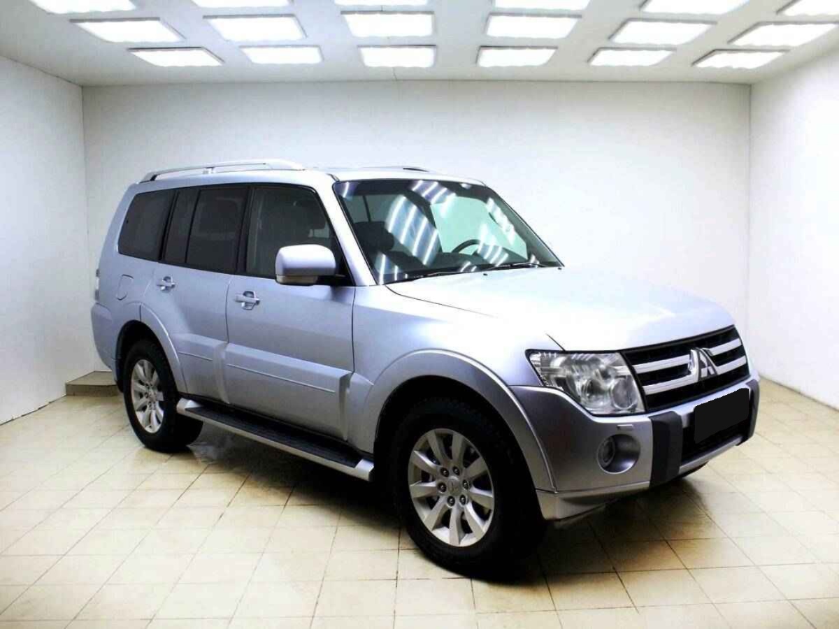 Mitsubishi Pajero, IV
