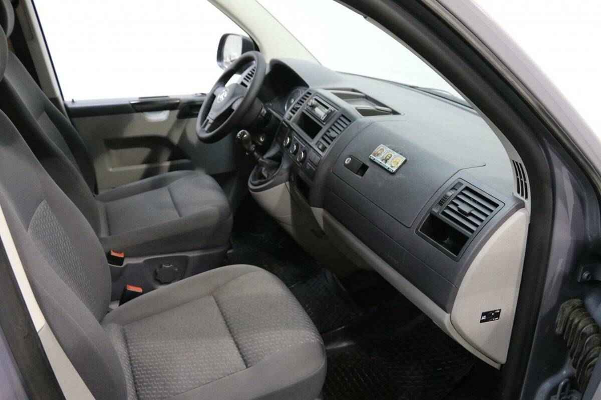 Volkswagen Caravelle, T5 Рестайлинг