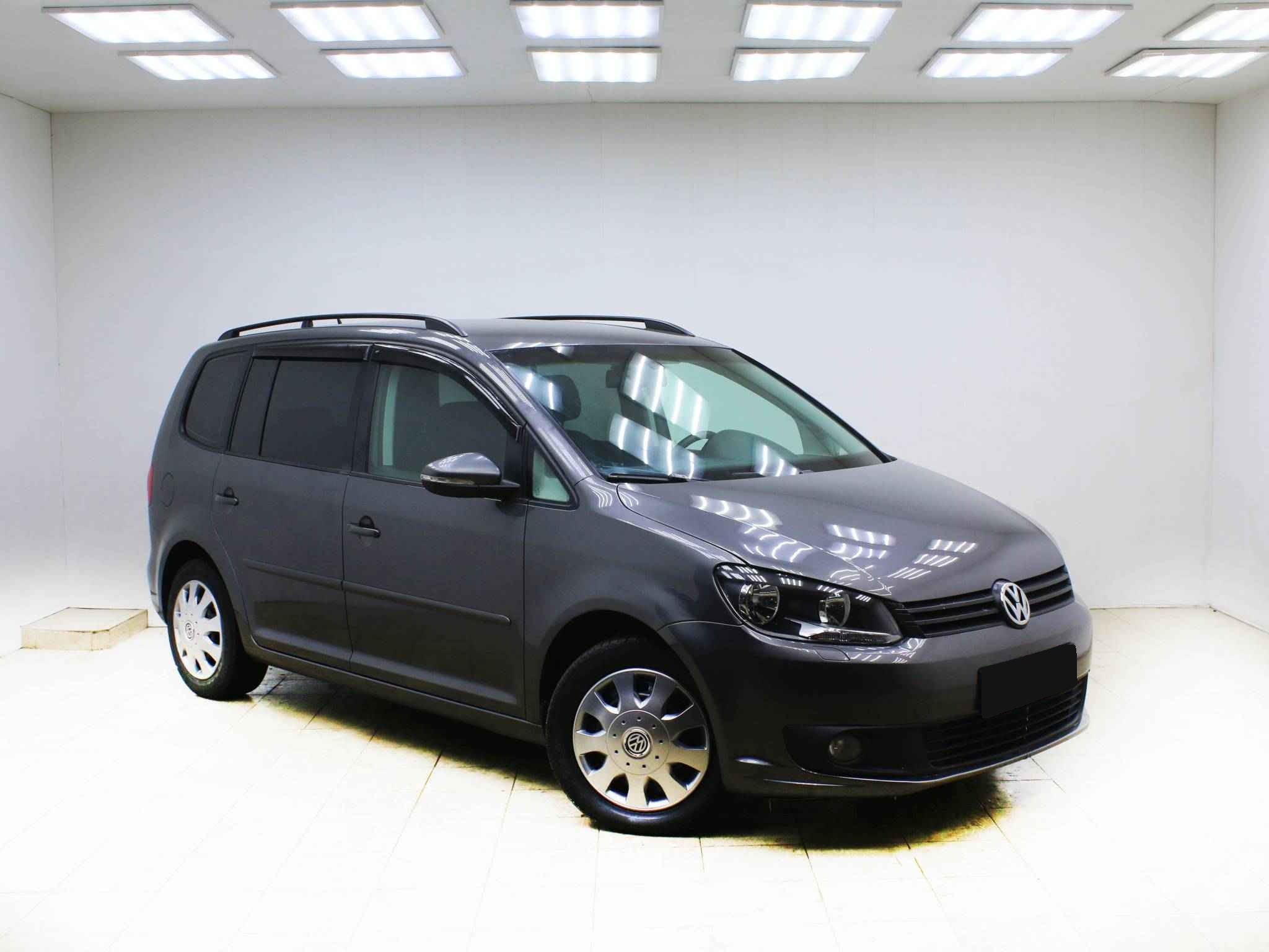 Volkswagen Touran, II