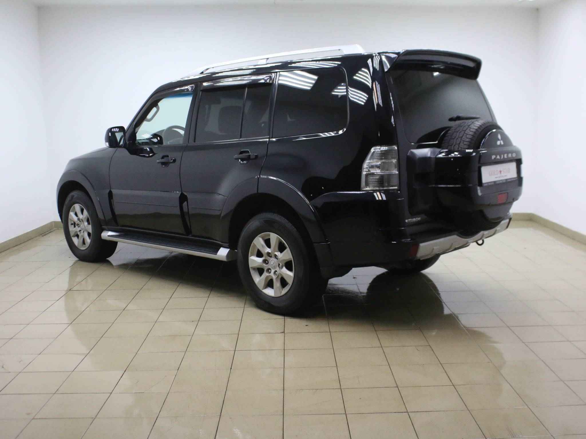 Mitsubishi Pajero, IV Рестайлинг 1