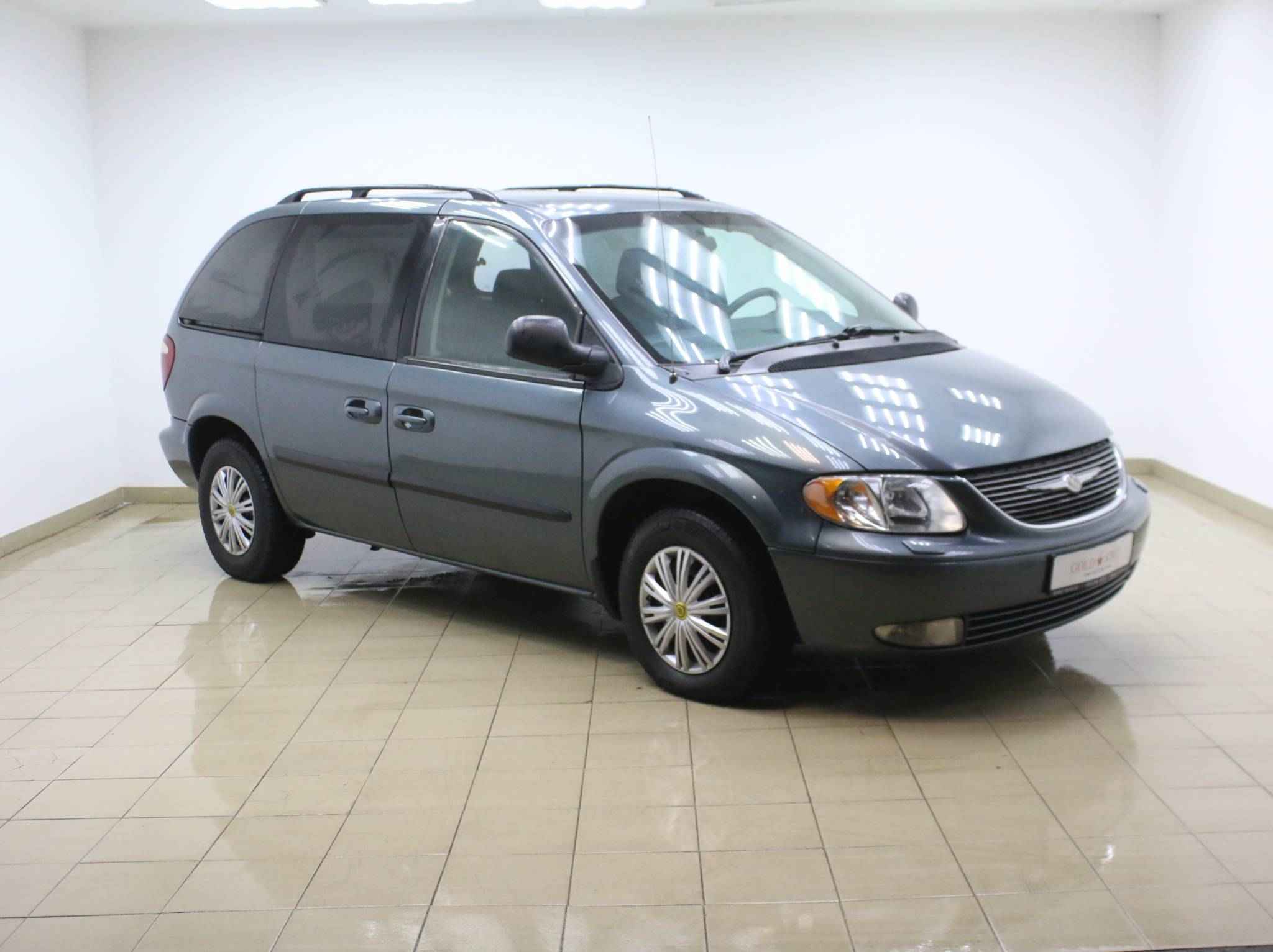 Chrysler Town & Country, IV Рестайлинг