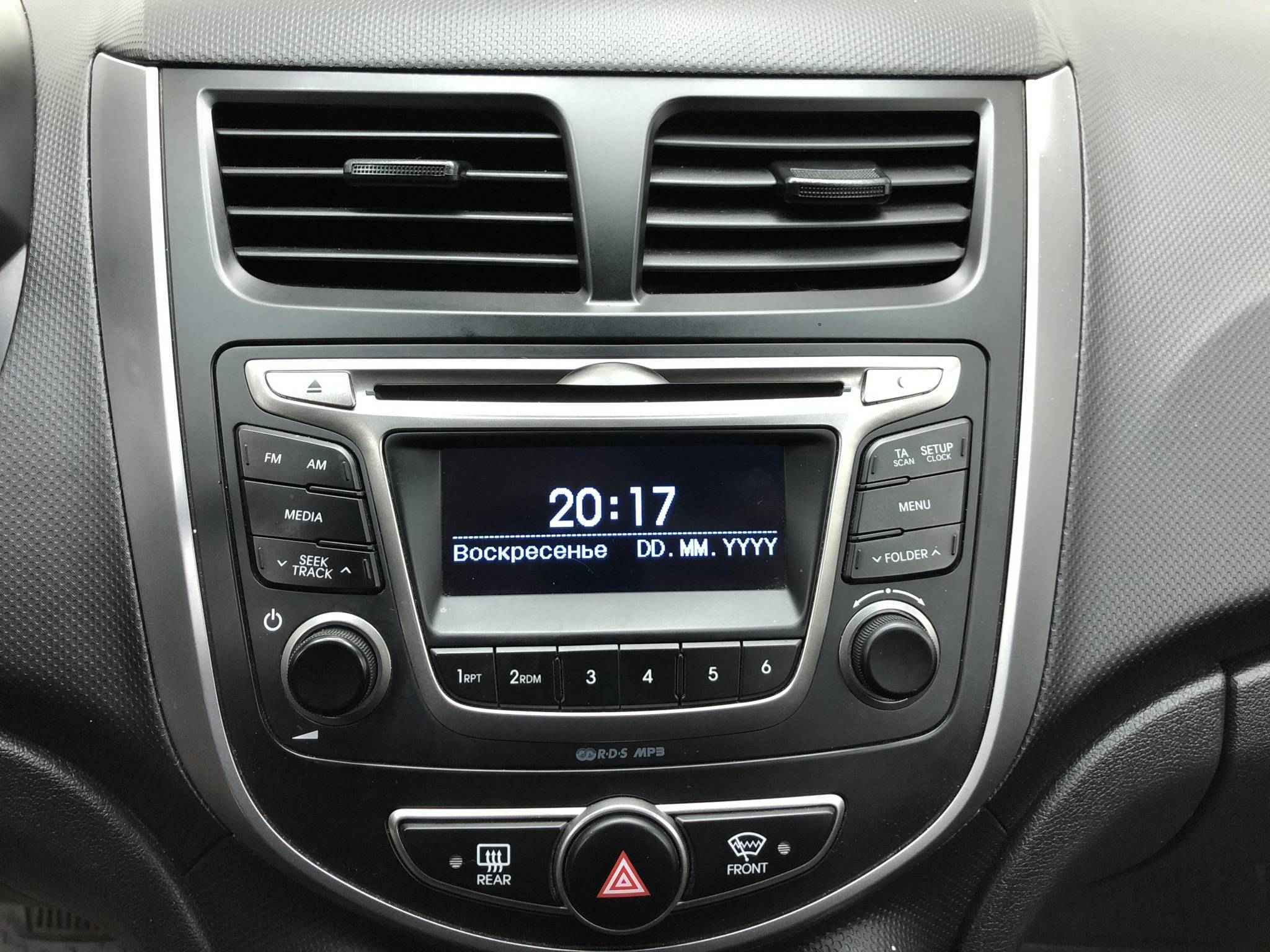 Hyundai Solaris, I Рестайлинг