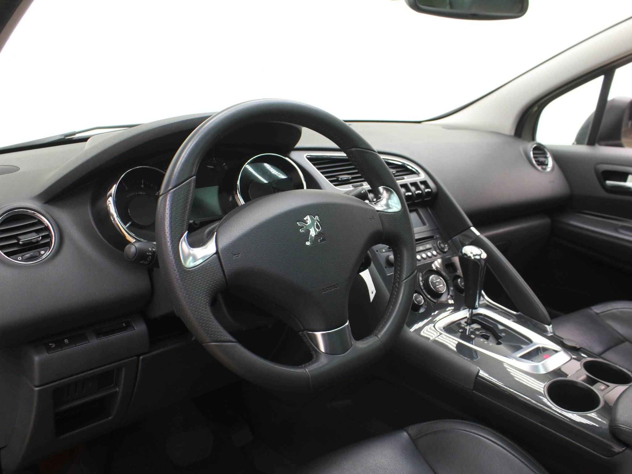 Peugeot 3008, I