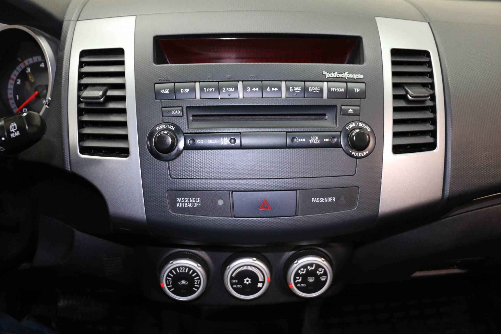 Mitsubishi Outlander, II