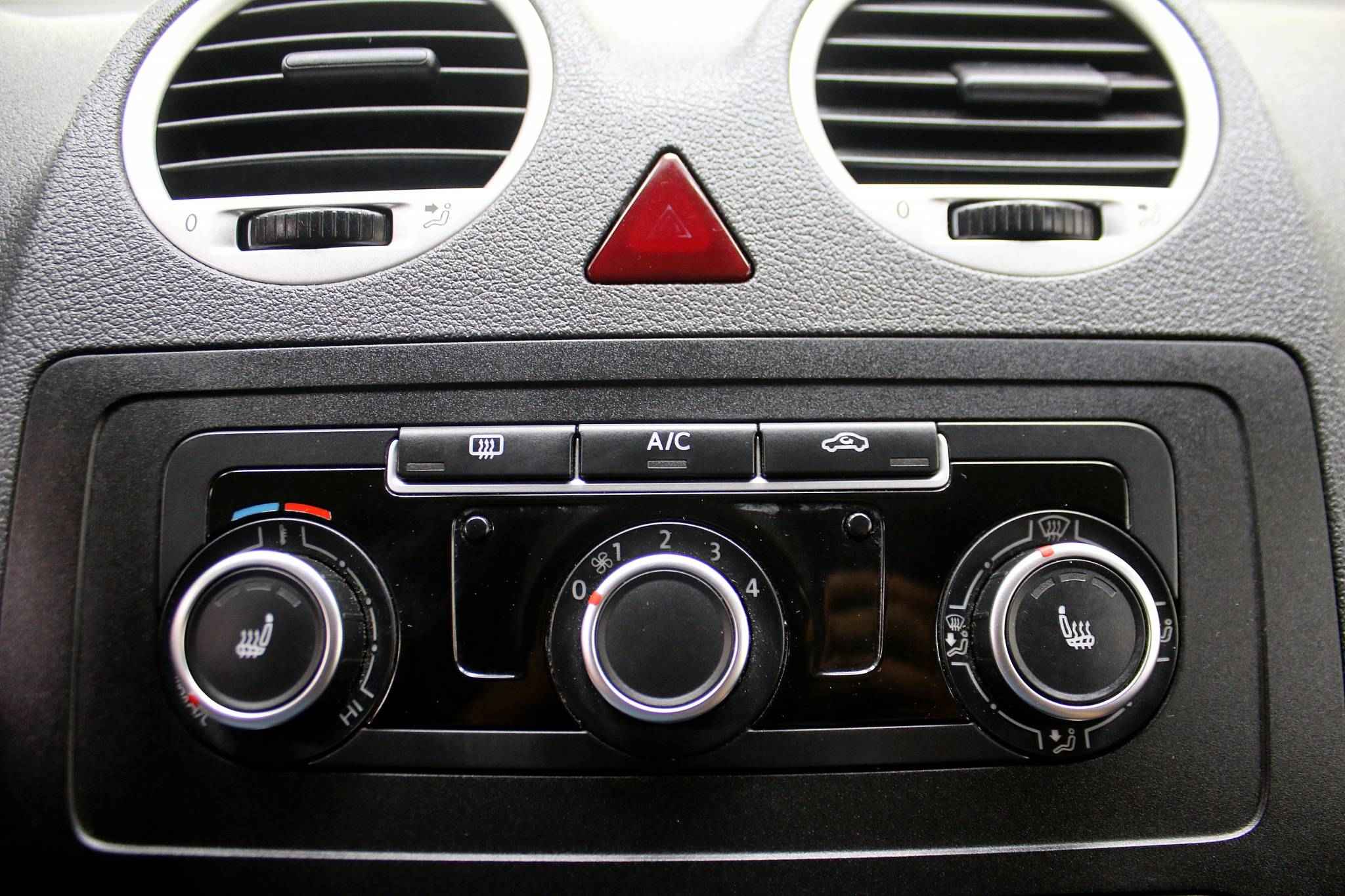 Volkswagen Caddy, III Рестайлинг