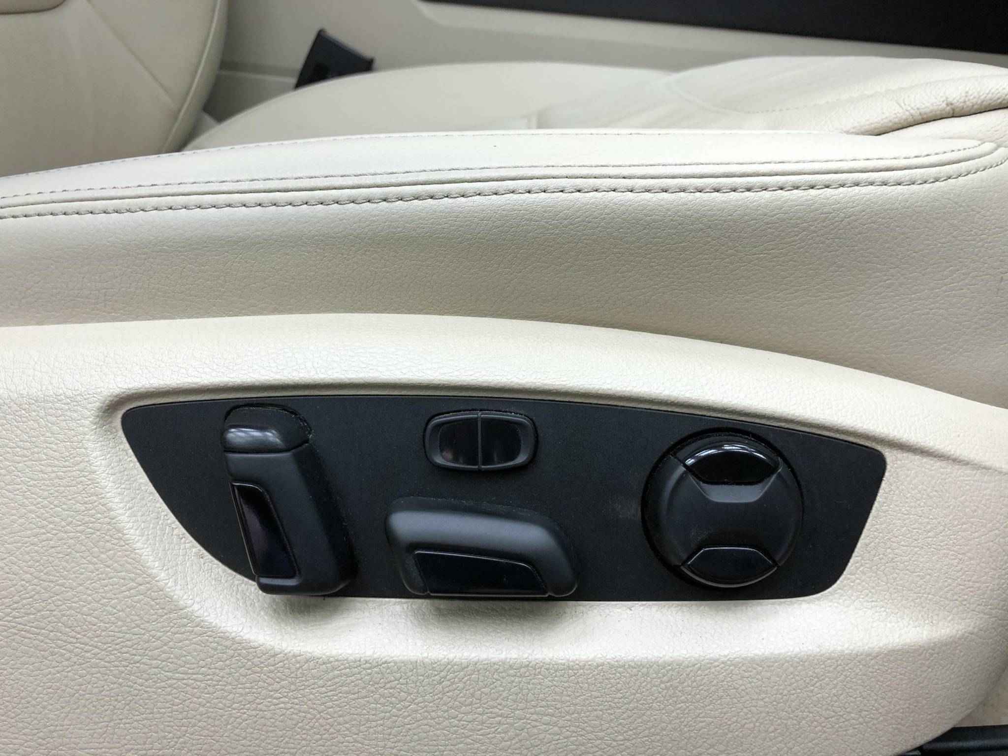 Volkswagen Touareg, II