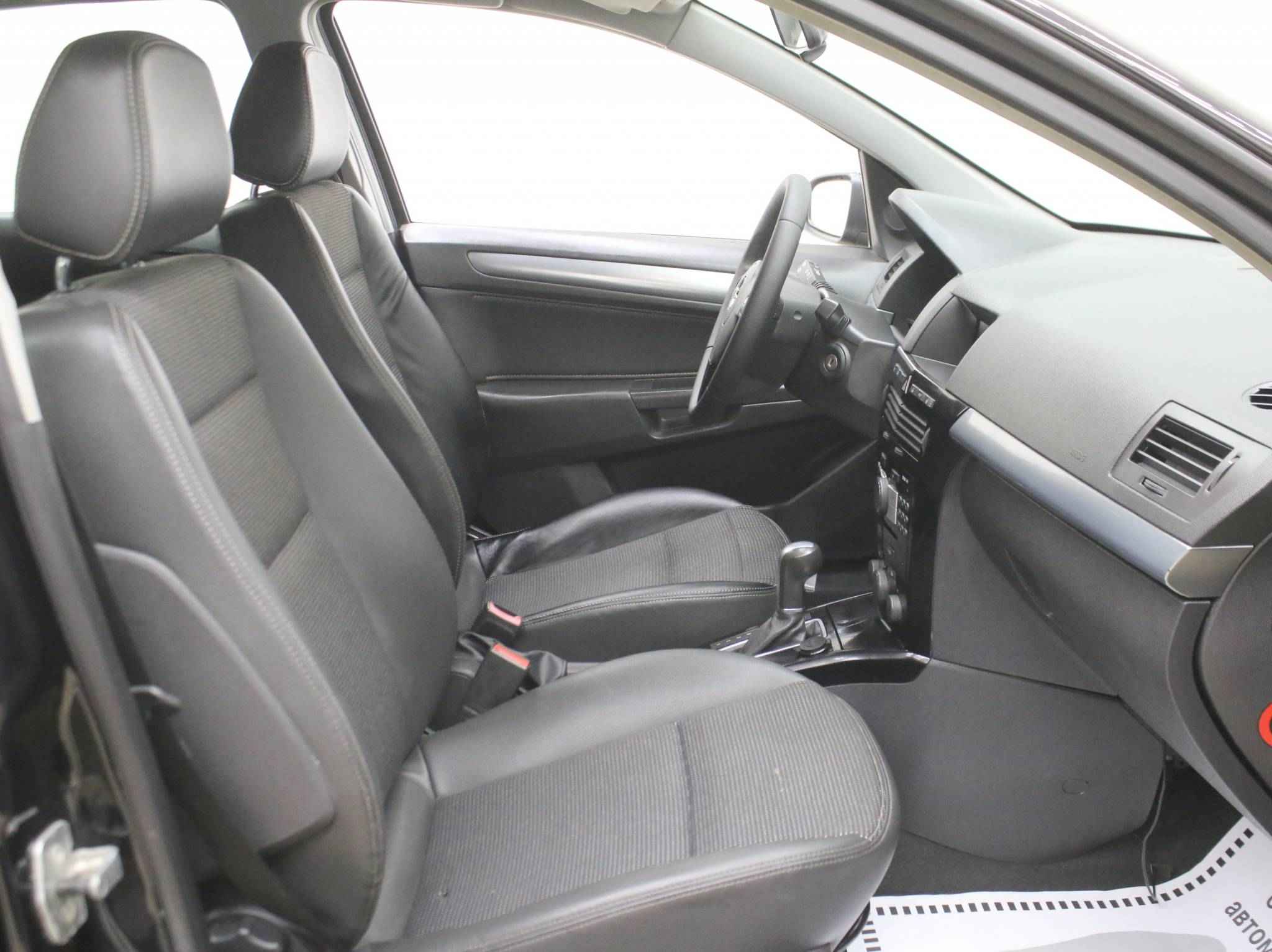 Opel Astra, H Рестайлинг