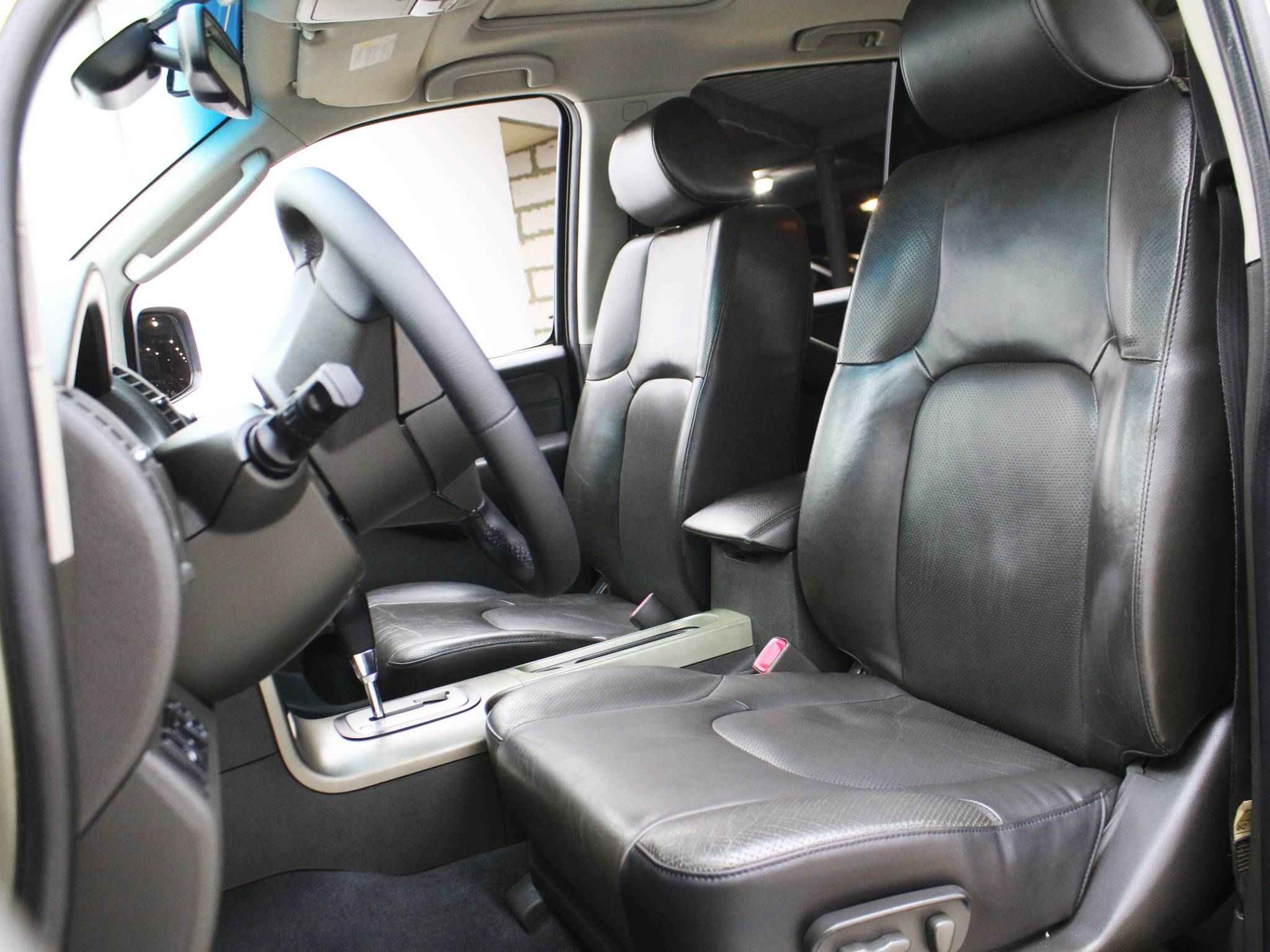 Nissan Pathfinder, III