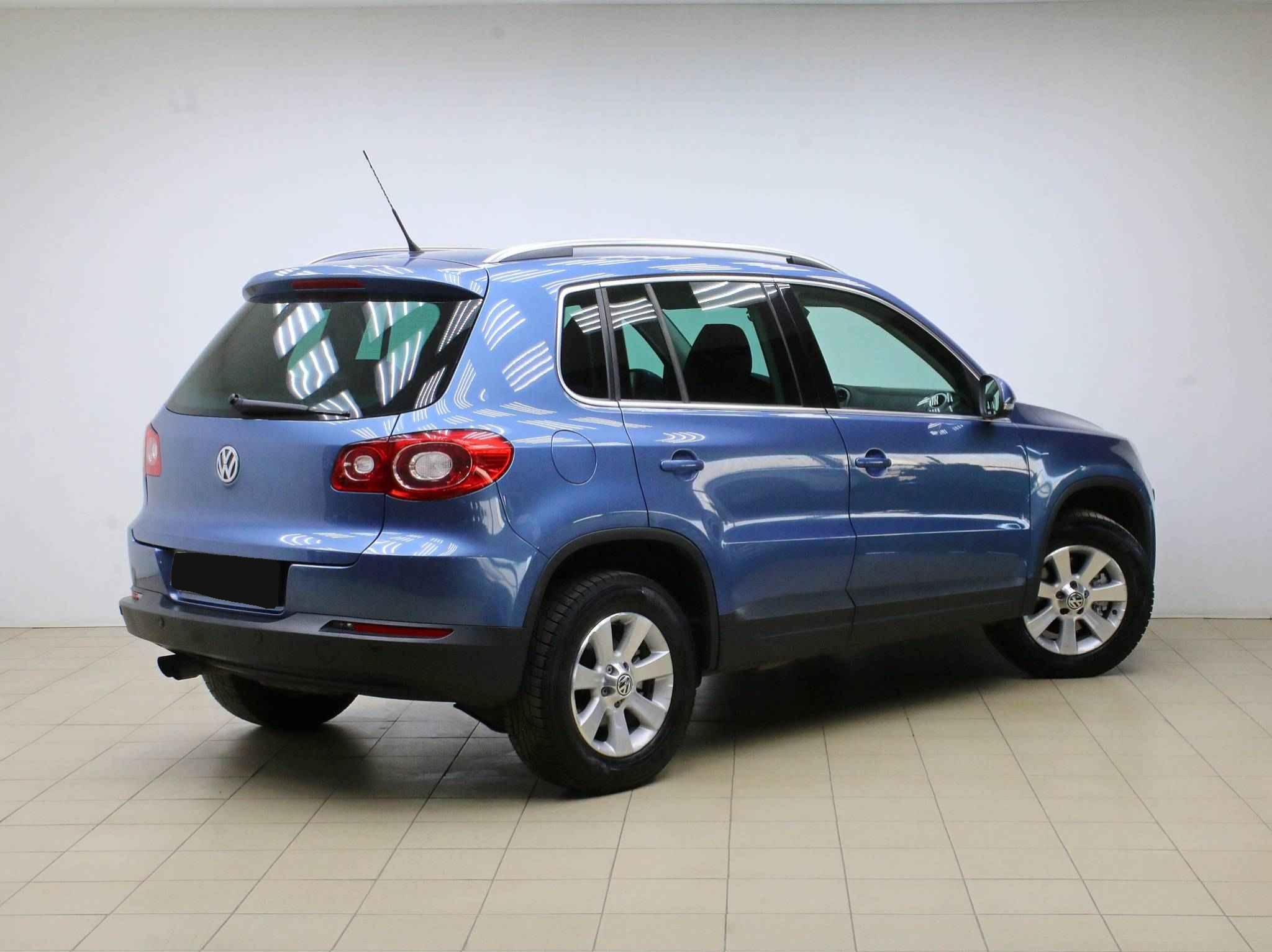 Volkswagen Tiguan, I