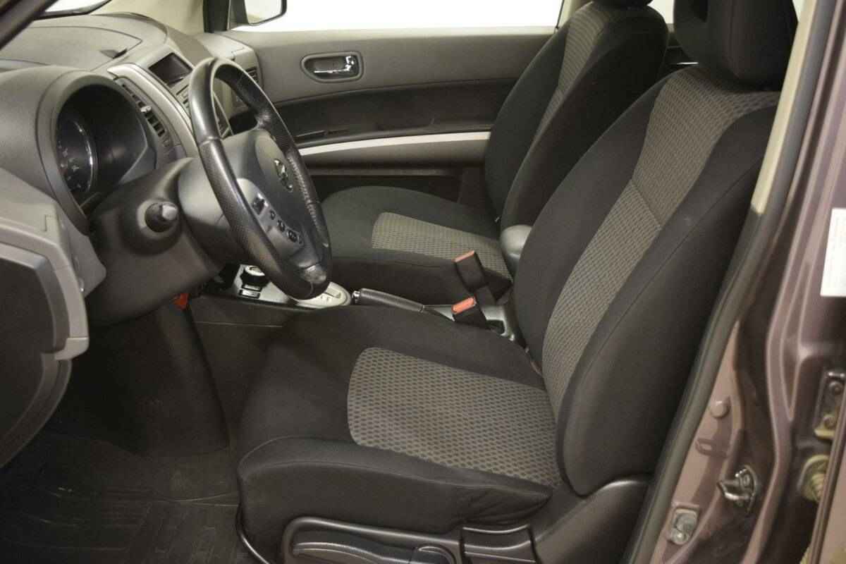 Nissan X-Trail, II