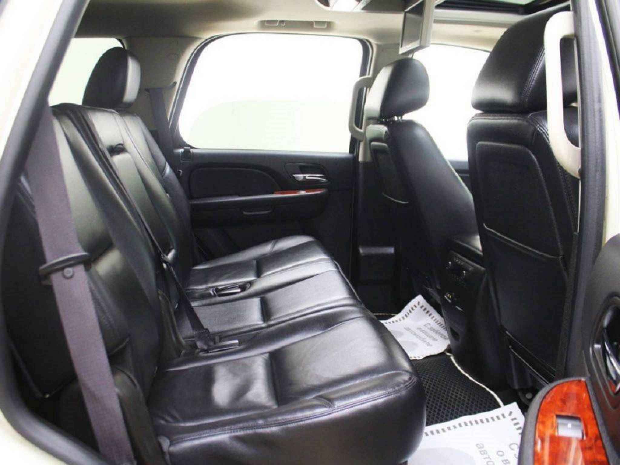 Chevrolet Tahoe, III