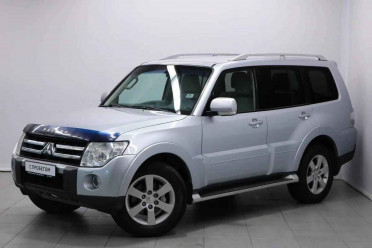 Mitsubishi Pajero, IV