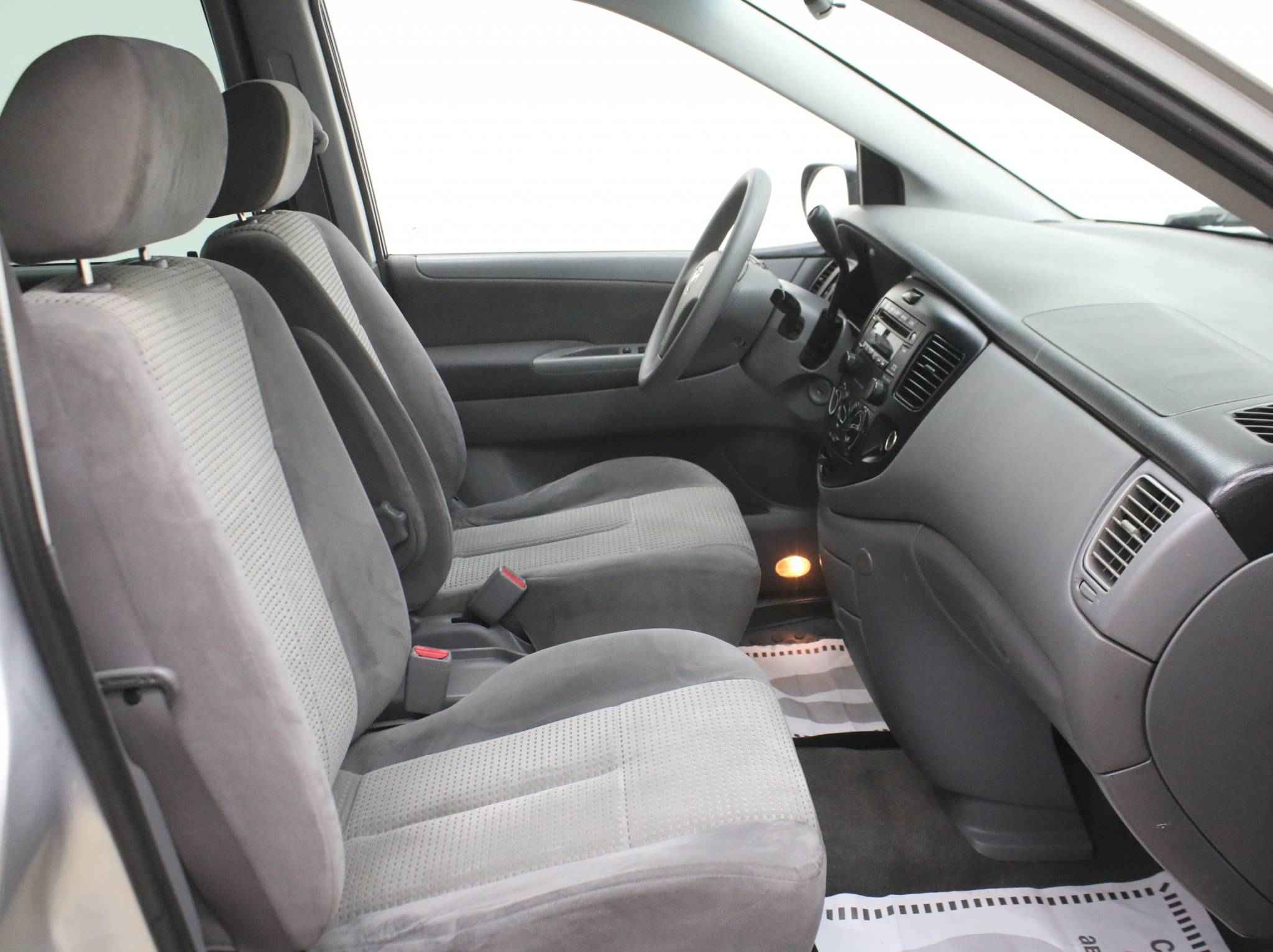 Mazda MPV, II (LW) Рестайлинг