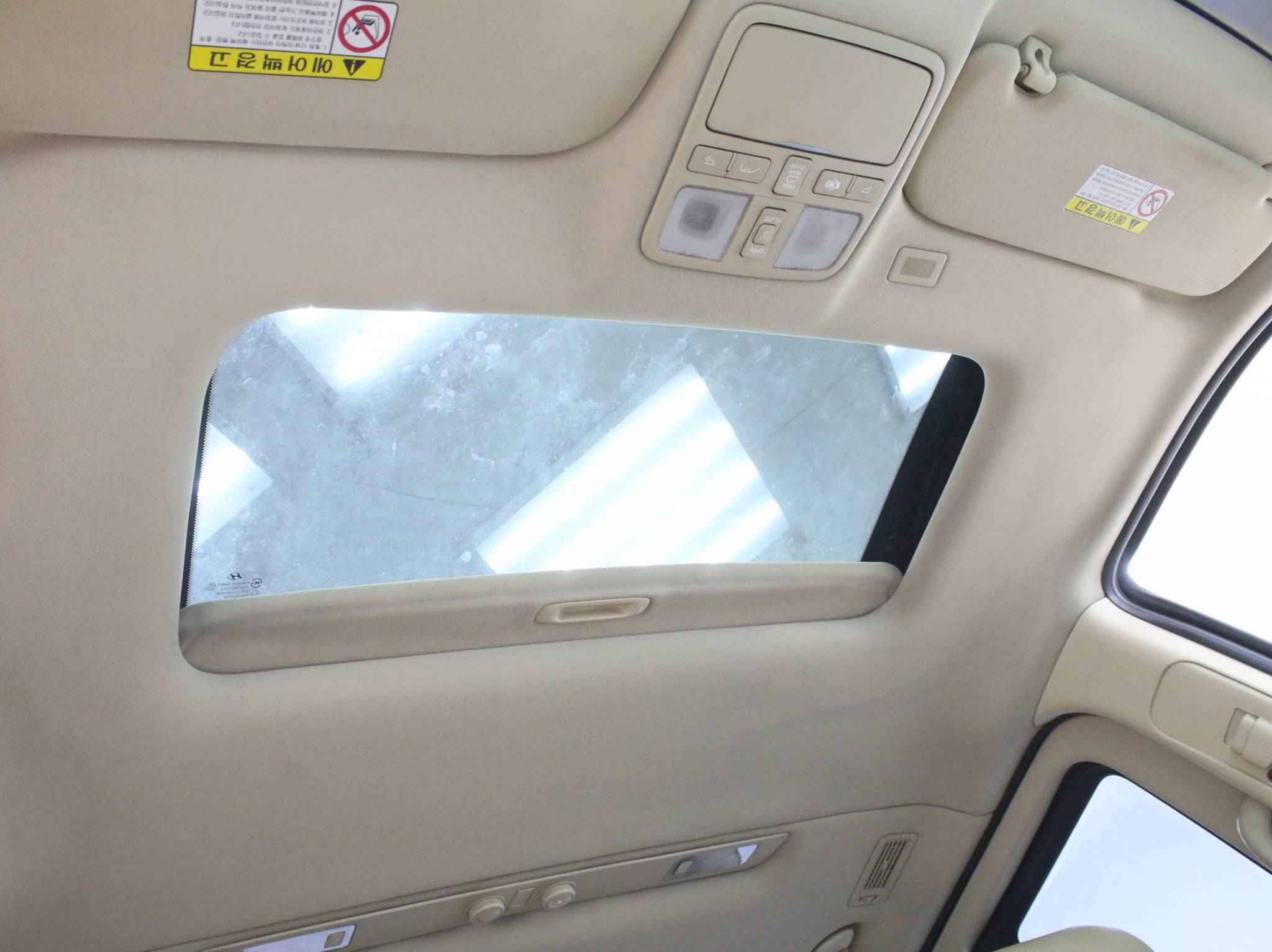 Hyundai Grand Starex, I