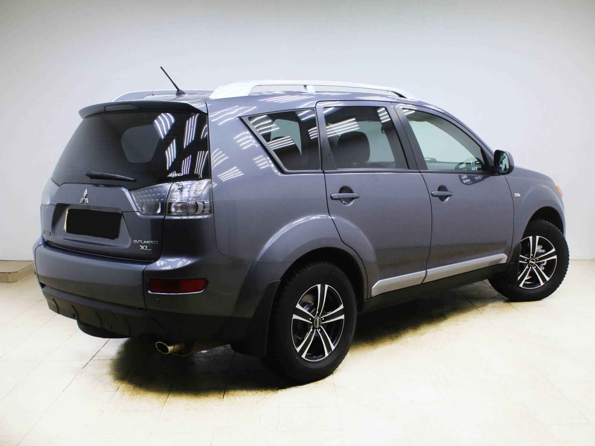 Mitsubishi Outlander, II