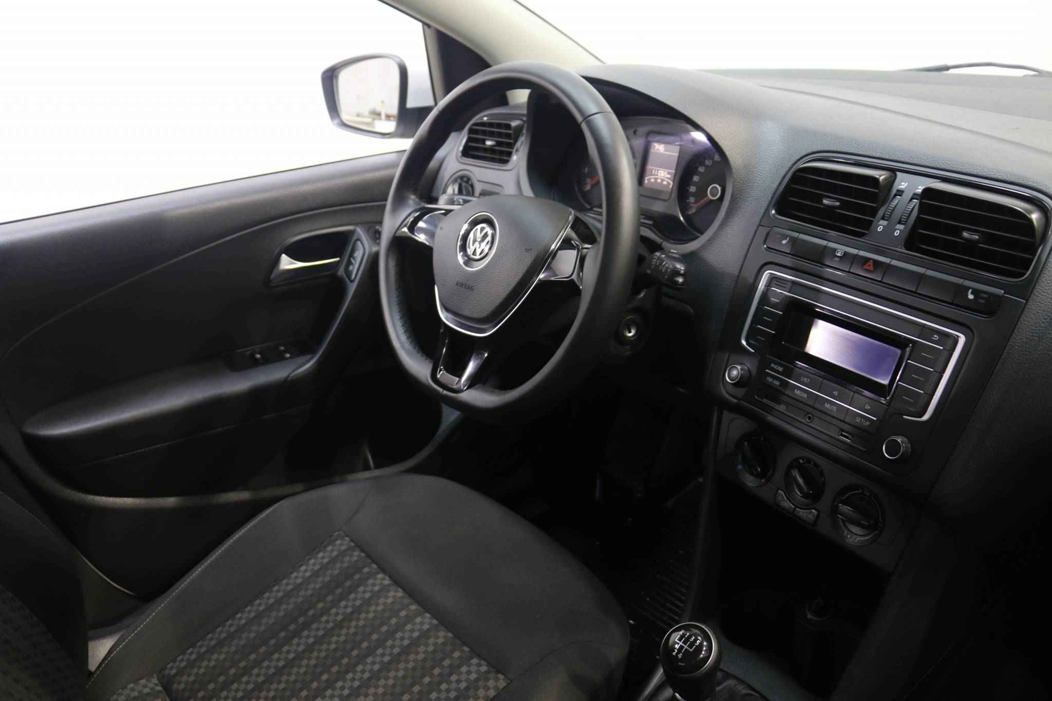 Volkswagen Polo, V Рестайлинг