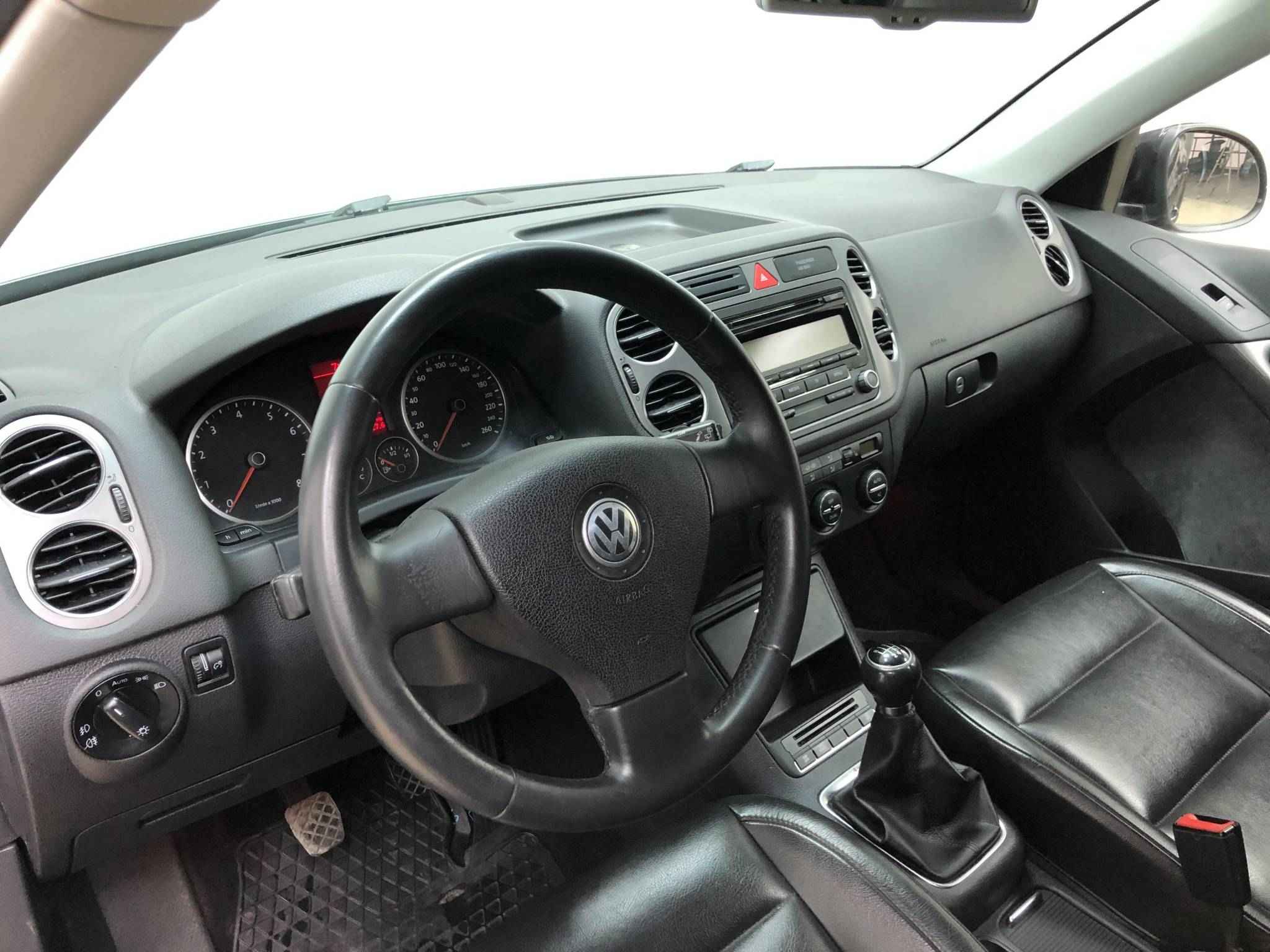 Volkswagen Tiguan, I