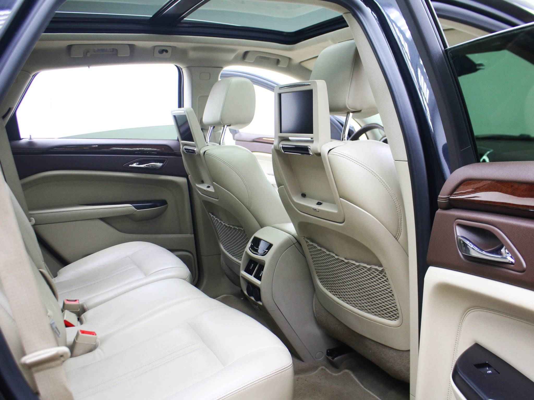 Cadillac SRX, II Рестайлинг