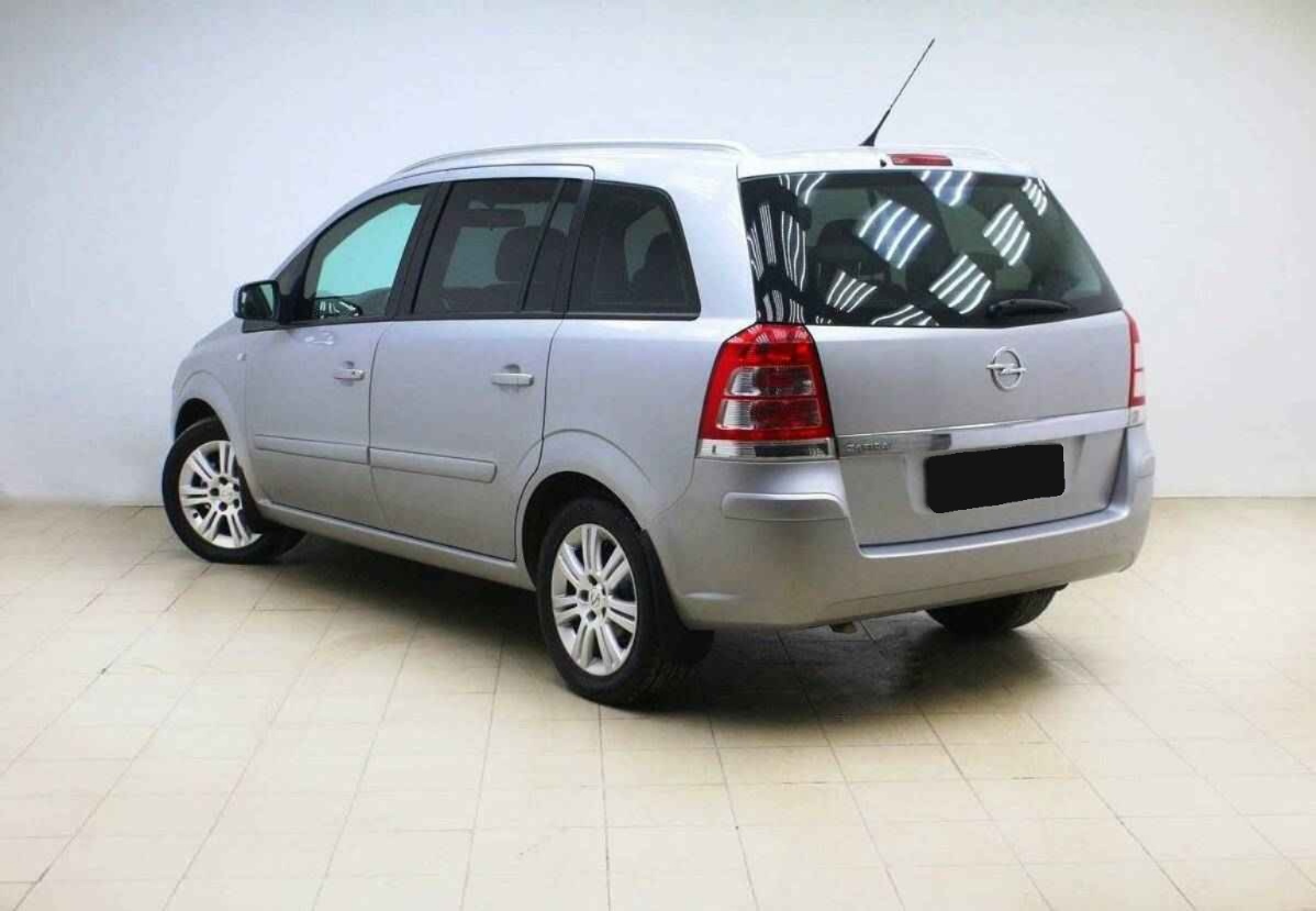 Opel Zafira, B Рестайлинг