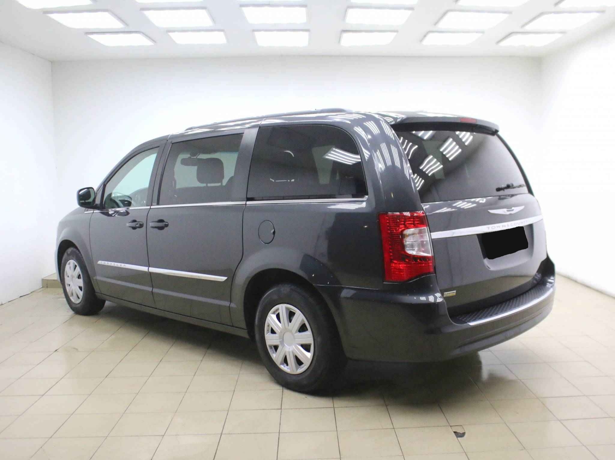 Chrysler Town & Country, V Рестайлинг