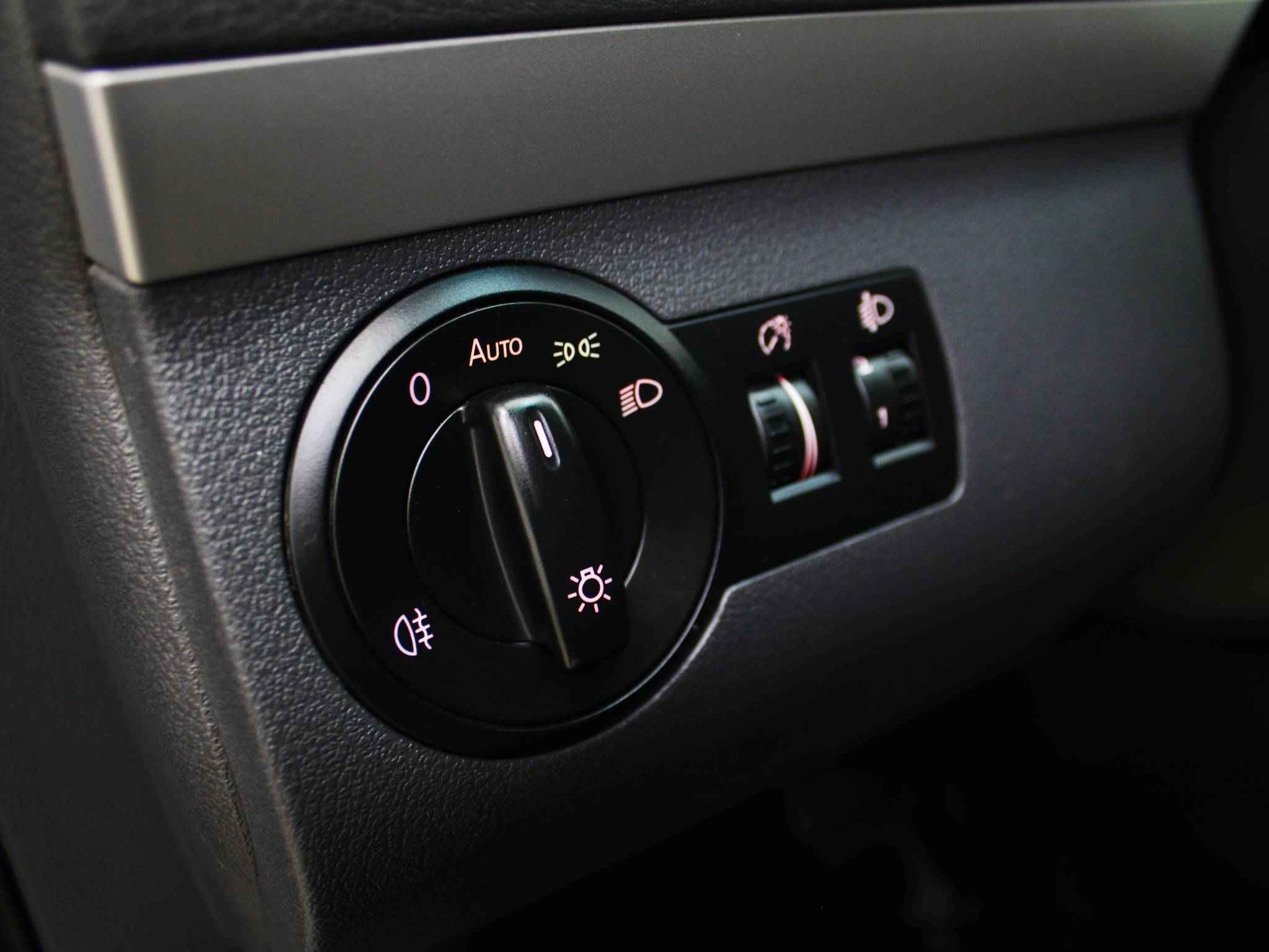 Volkswagen Touran, II