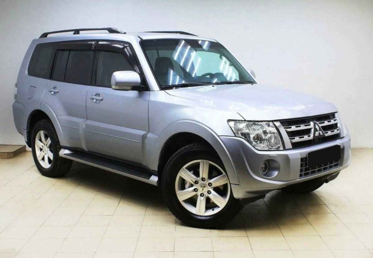 Mitsubishi Pajero, IV