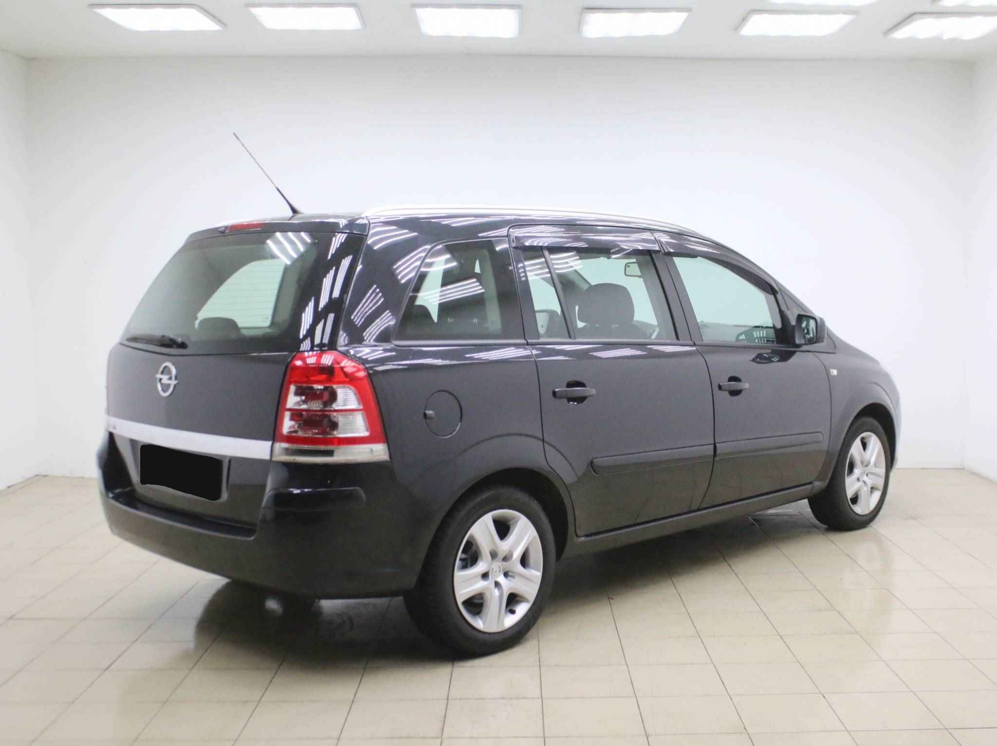 Opel Zafira, B Рестайлинг