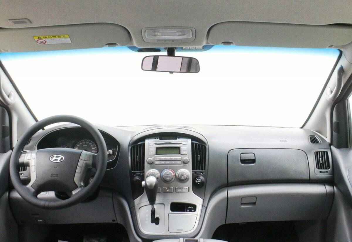 Hyundai Grand Starex, I