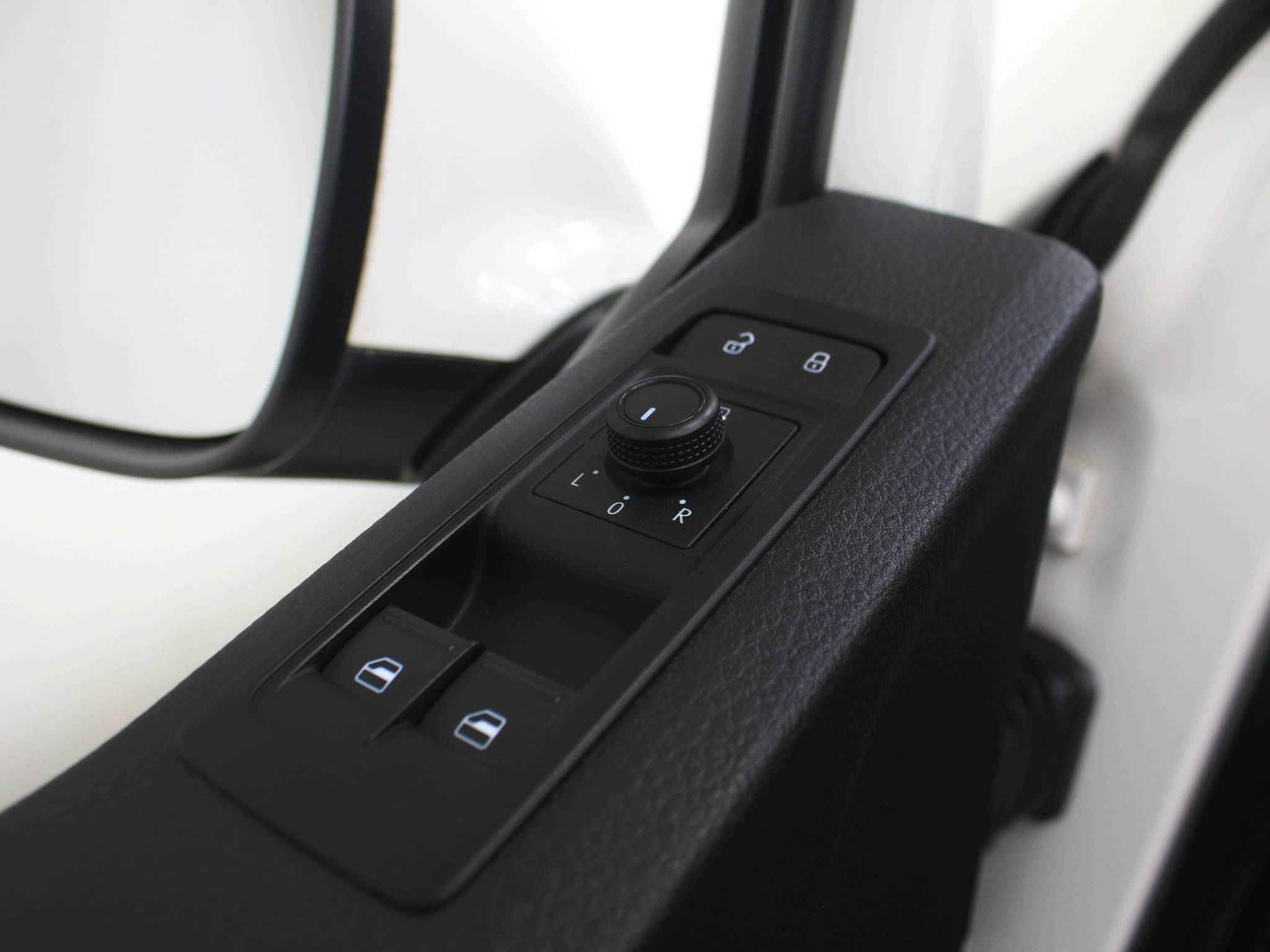 Volkswagen Caravelle, T6