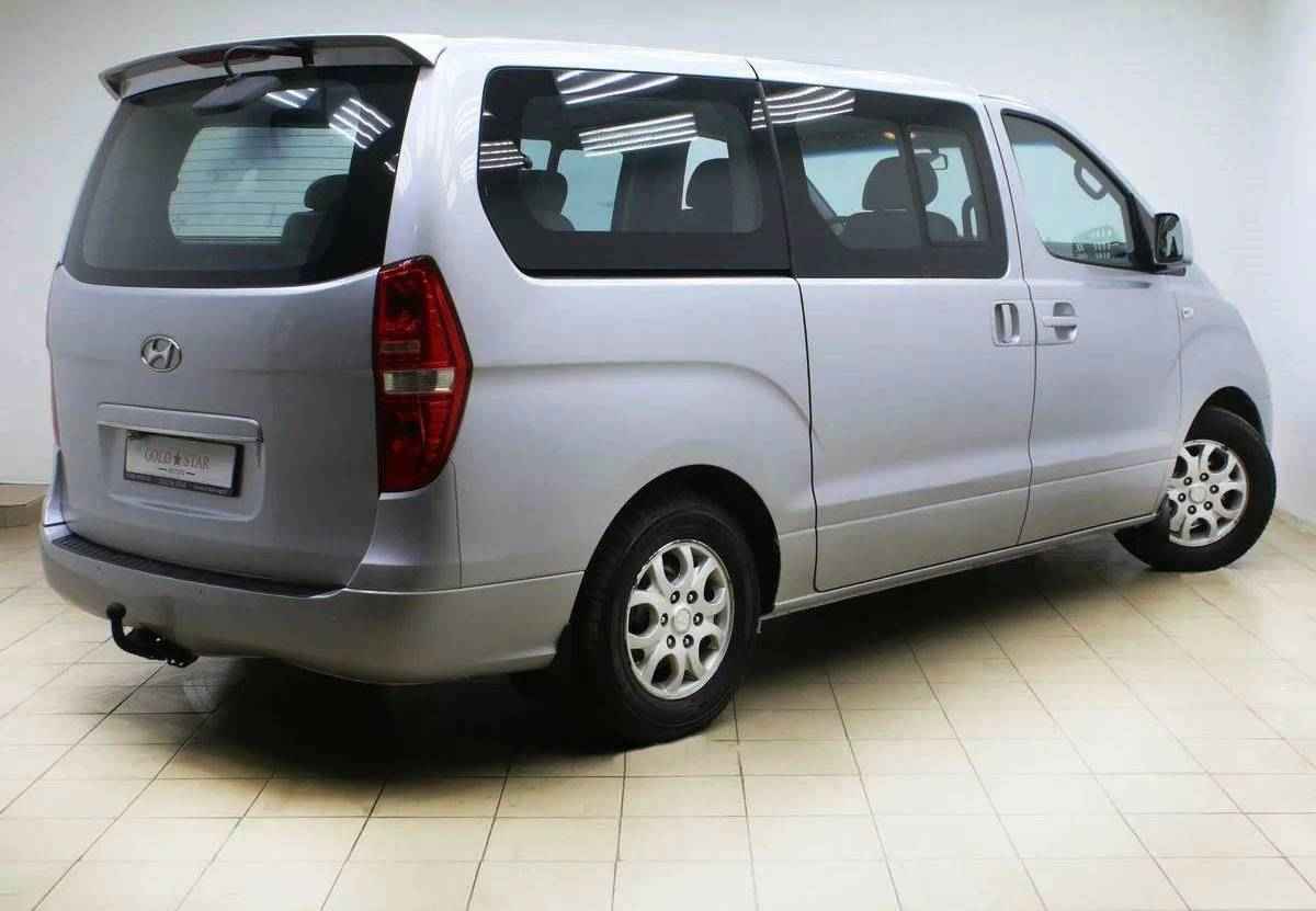 Hyundai Grand Starex, I