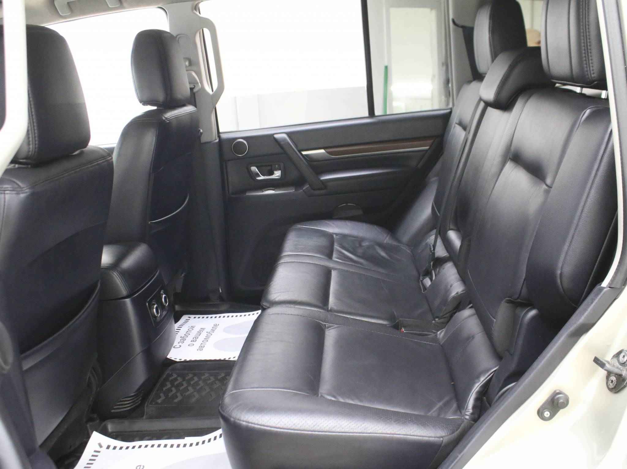 Mitsubishi Pajero, IV