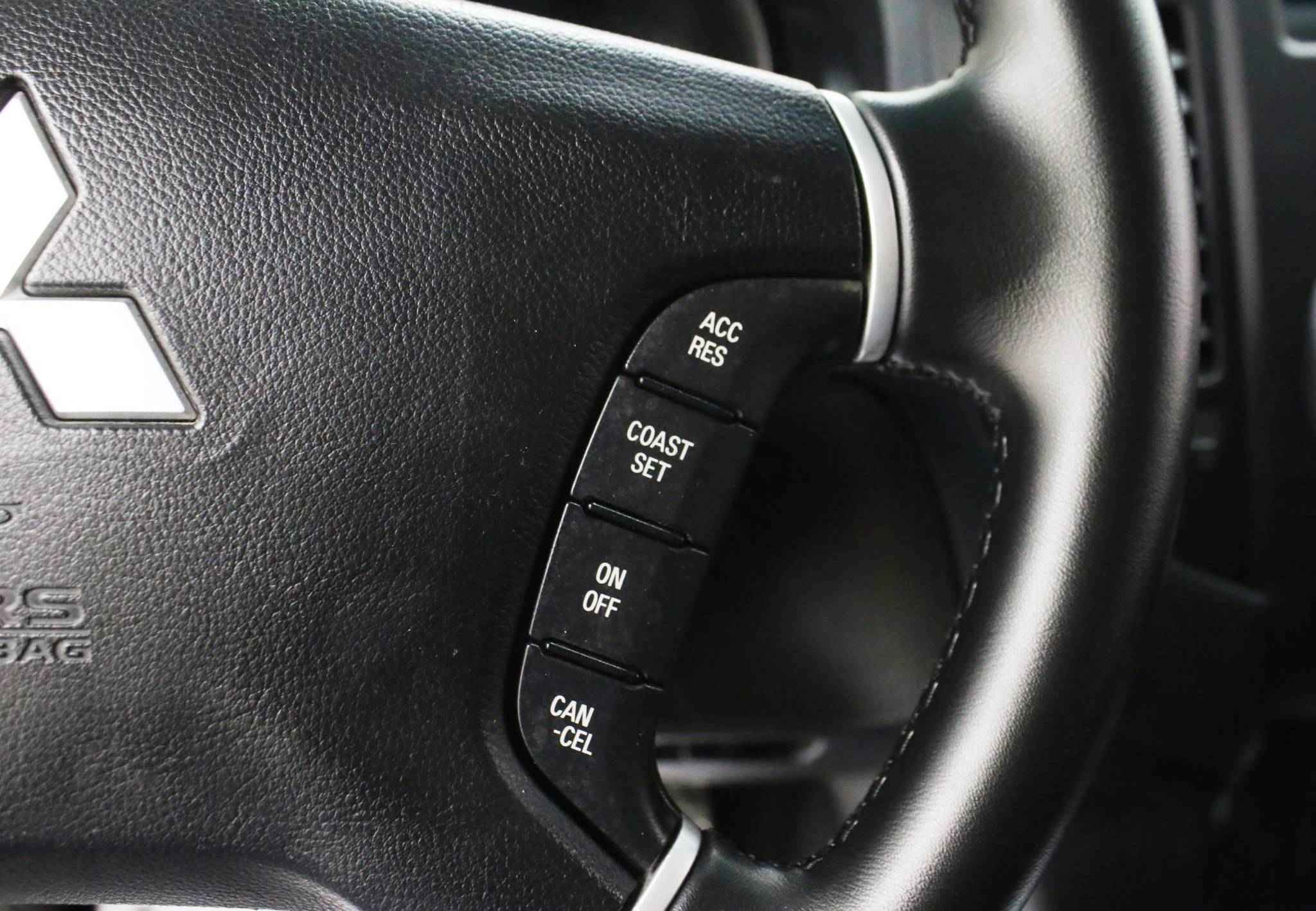 Mitsubishi Pajero, IV Рестайлинг 1