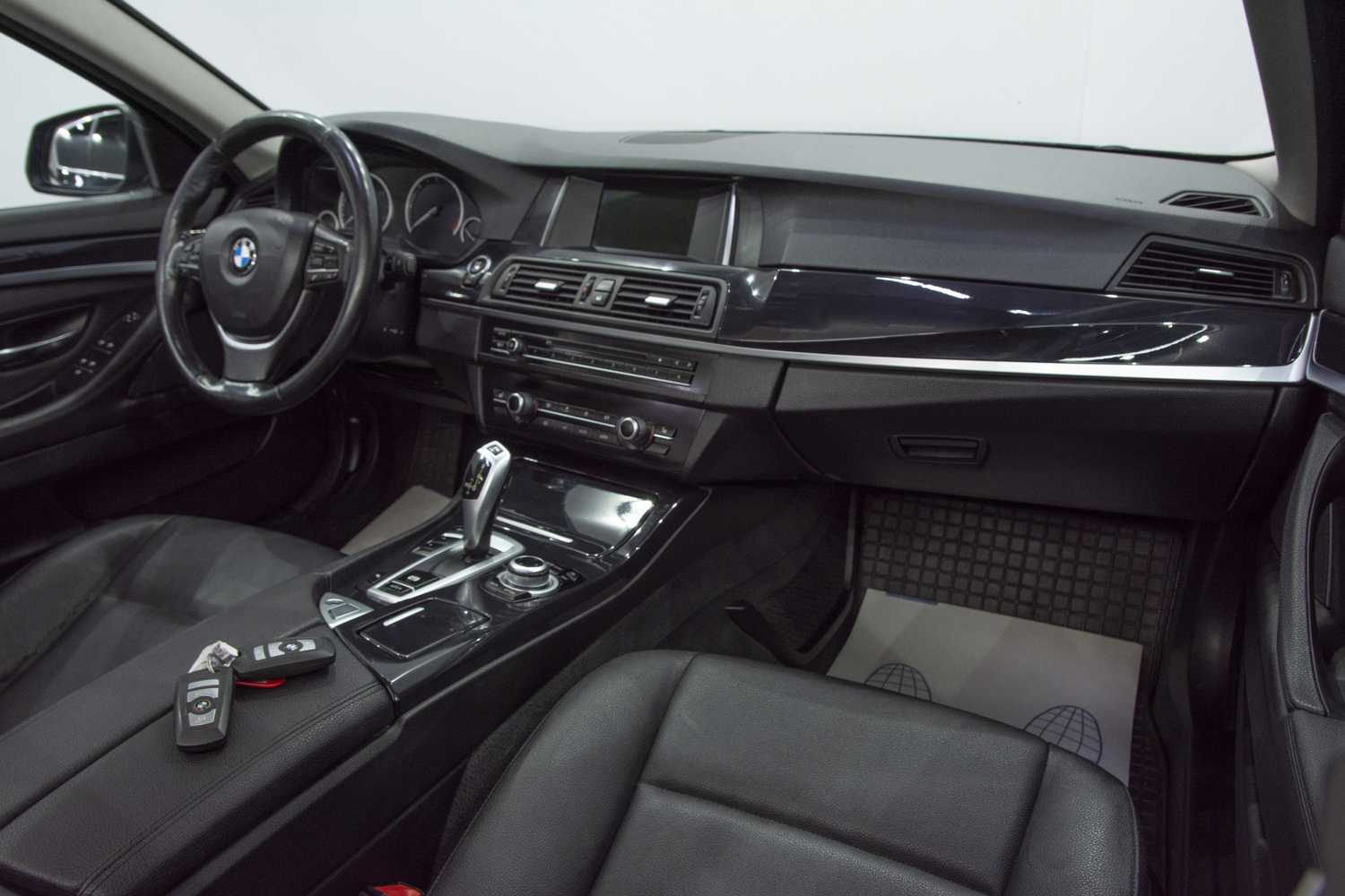 BMW 5 серии 520d