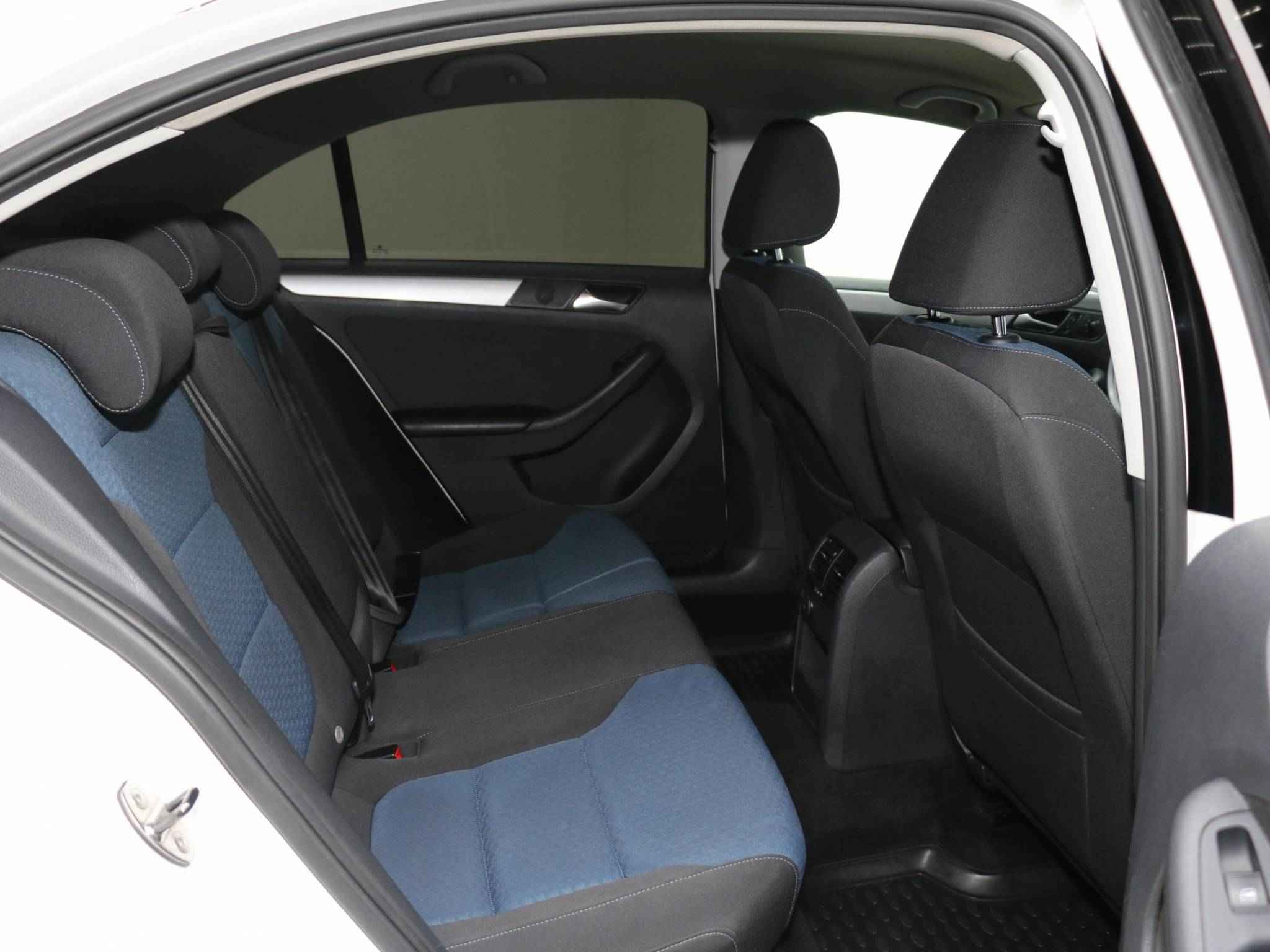 Volkswagen Jetta, VI