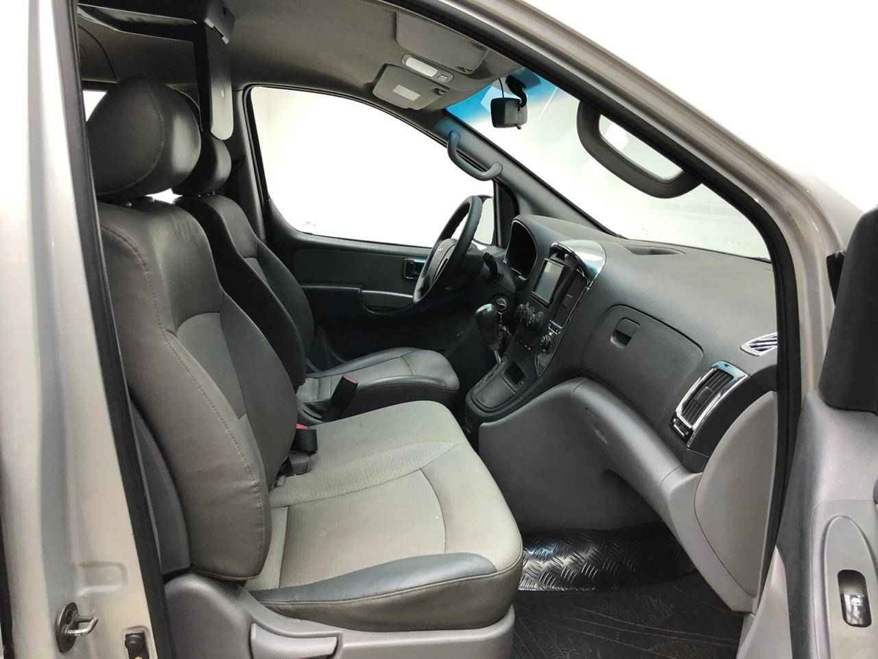 Hyundai Grand Starex, I