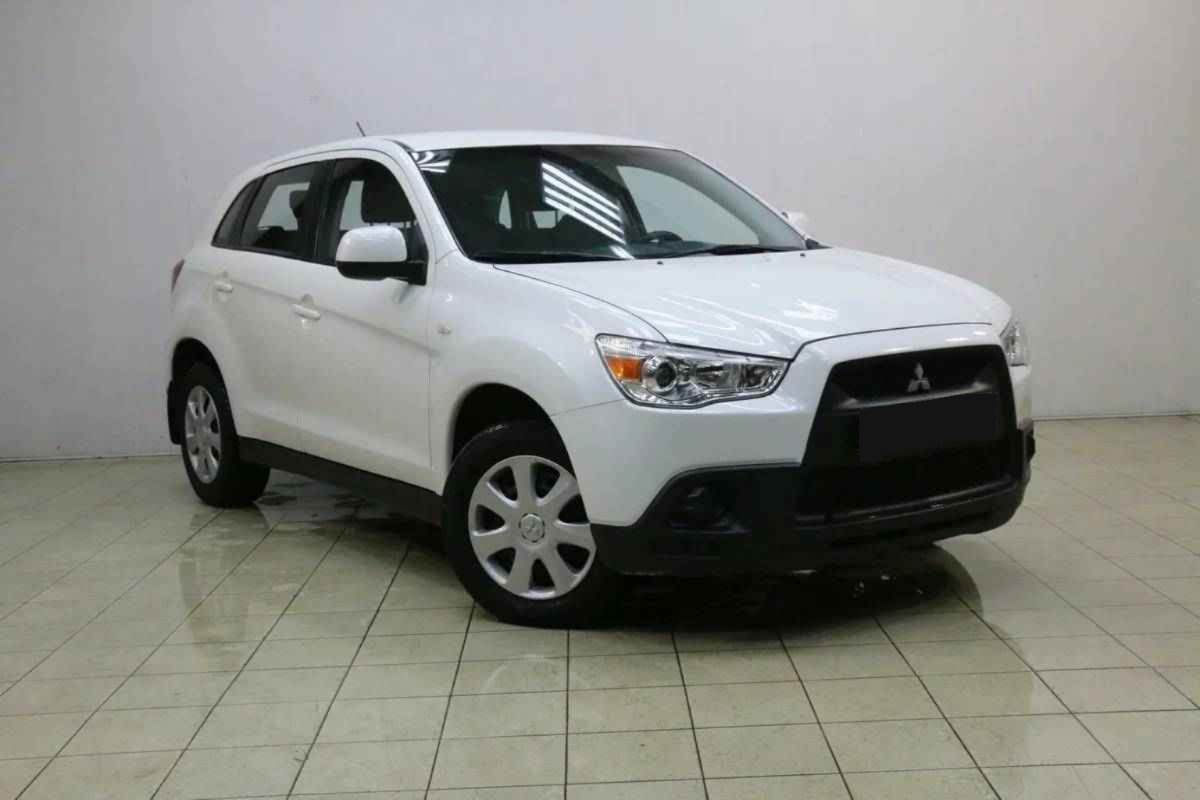 Mitsubishi ASX, I