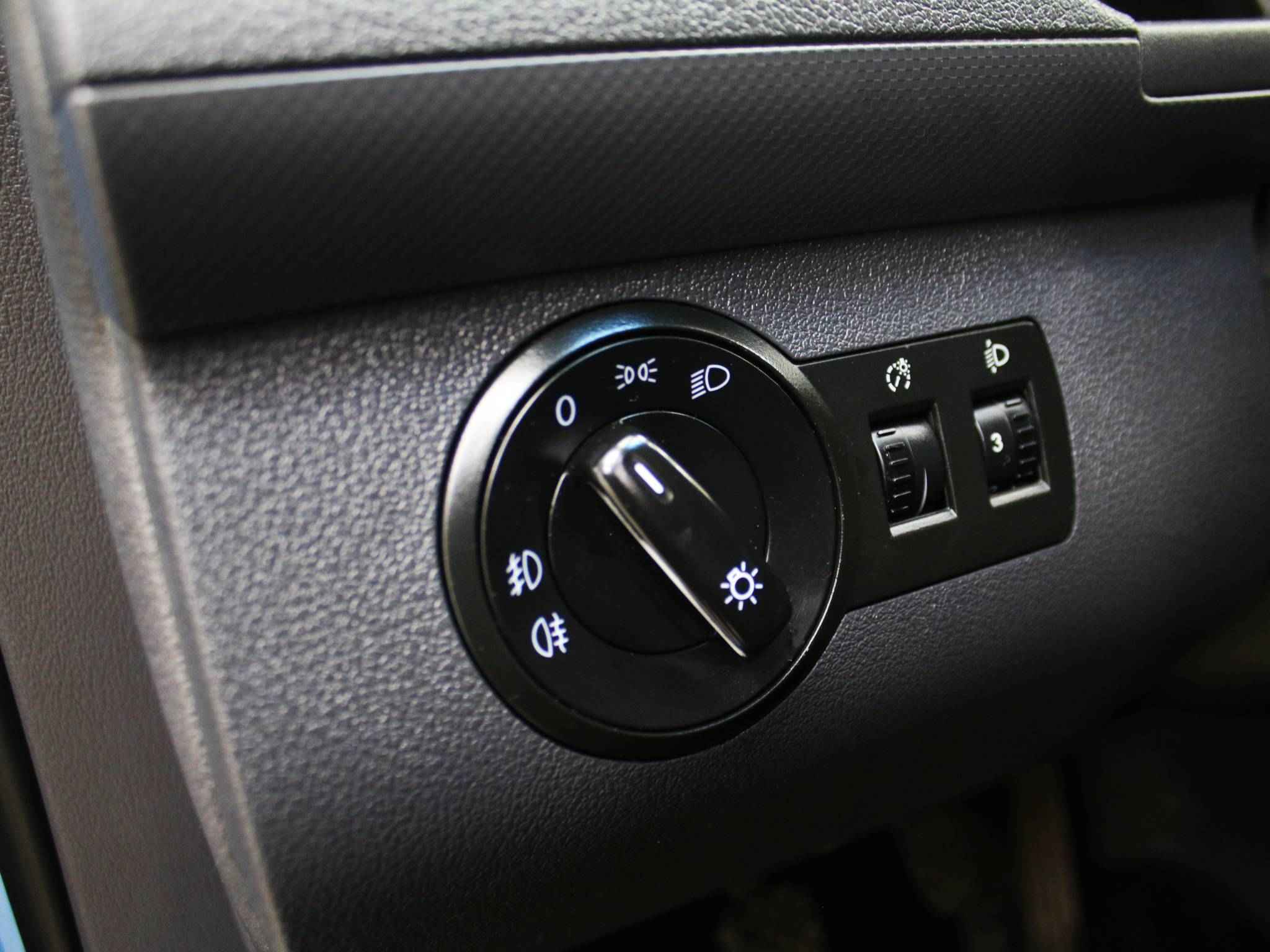 Volkswagen Caddy, III Рестайлинг