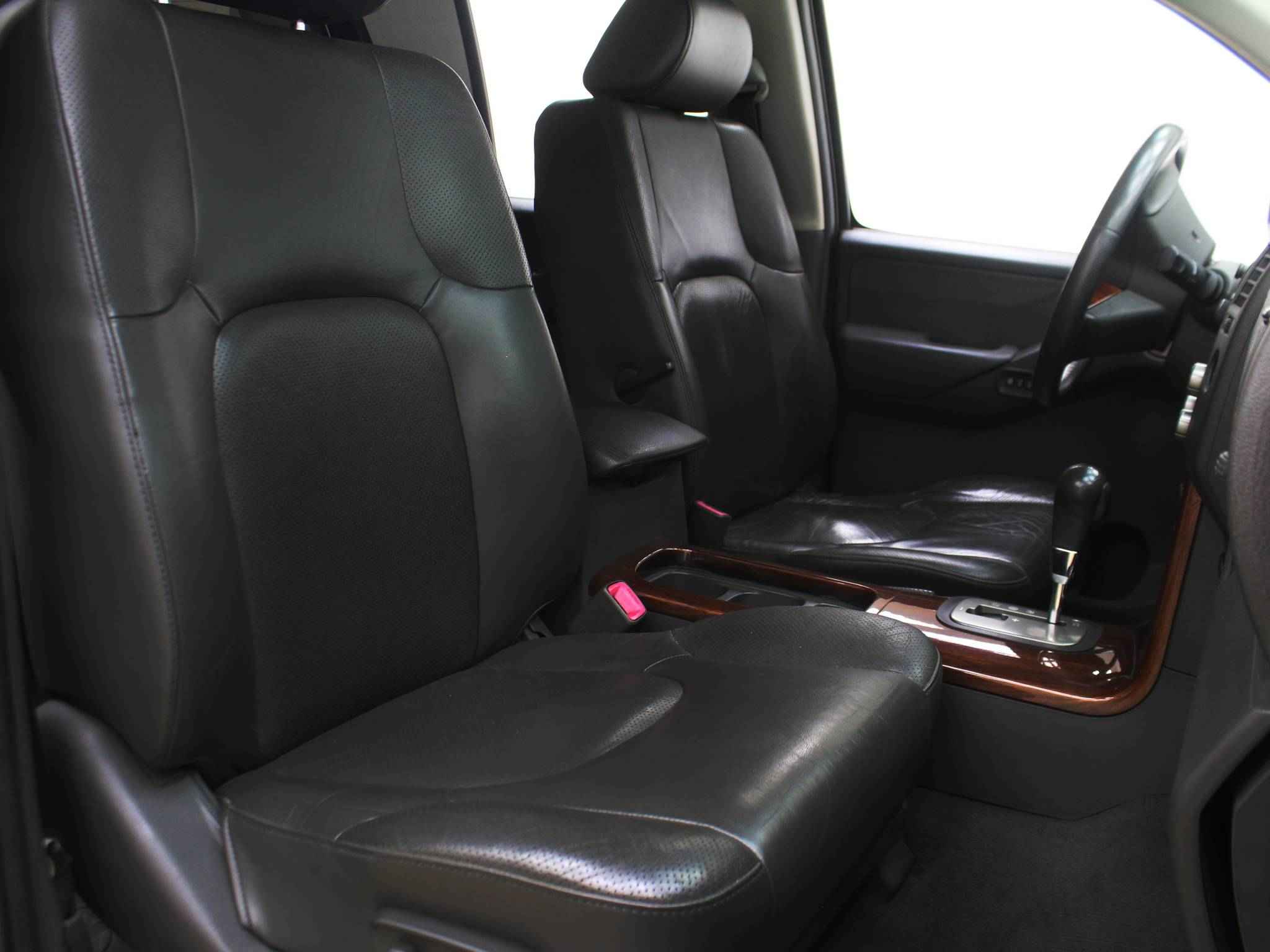 Nissan Pathfinder, III