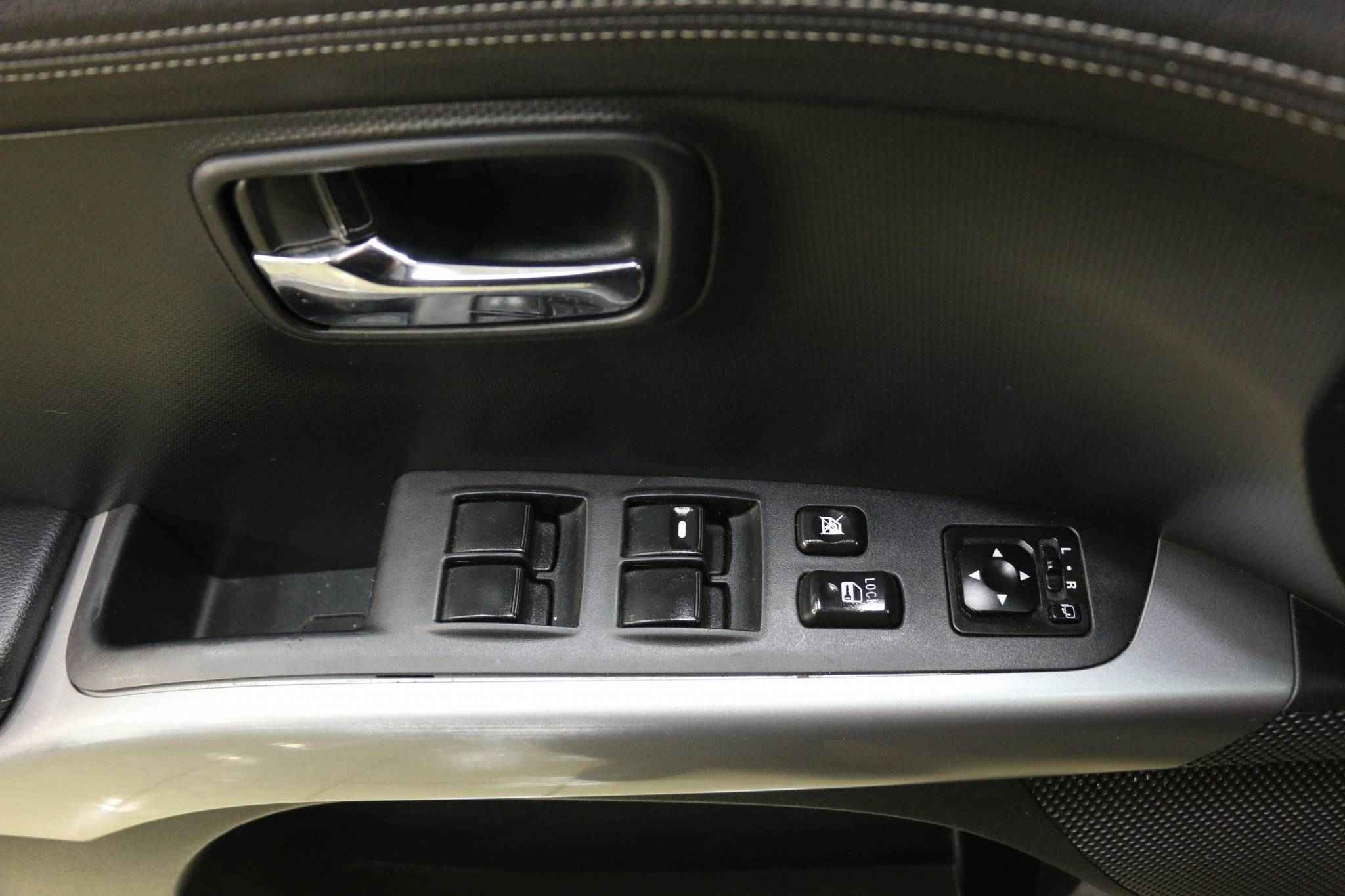 Mitsubishi Outlander, II Рестайлинг